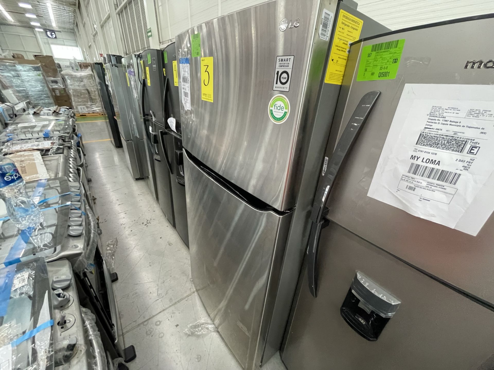 Lote de 2 Refrigeradores contiene: 1 Refrigerador Marca LG, Modelo GT24BS, Serie T1C953, Color Gris - Image 10 of 23