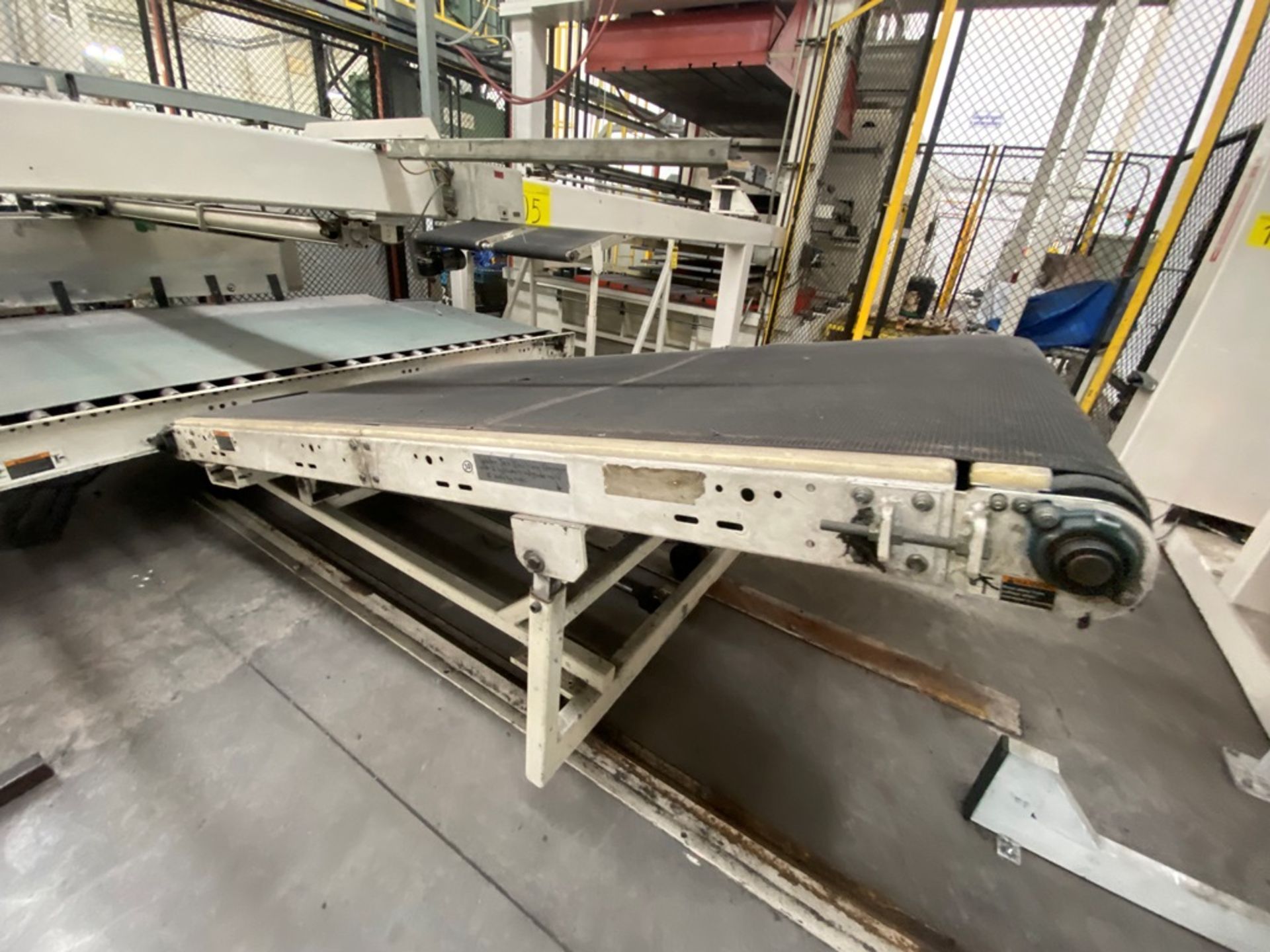Conveyor system divided in 3 parts - Image 5 of 36