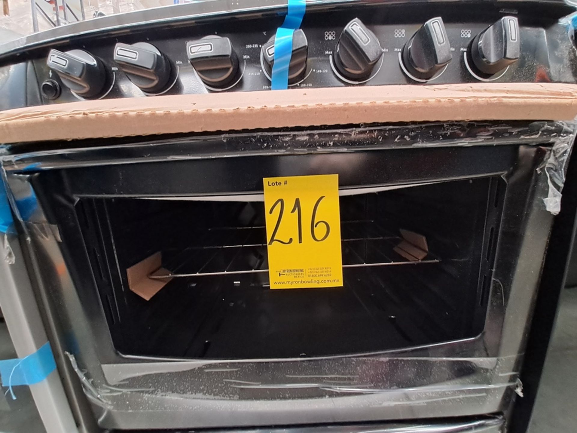(Daño estético)Lote de 2 estufas contiene: 1 Estufa de 6 quemadores Marca ACROS, Modelo AF5001Z00, - Image 5 of 10