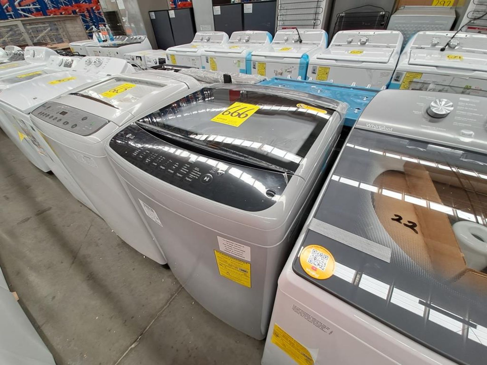 Lote de 2 lavadoras contiene: 1 Lavadora de 18 KG Marca LG, Modelo WT18DS8P, Serie ND, Color GRIS; - Image 2 of 8