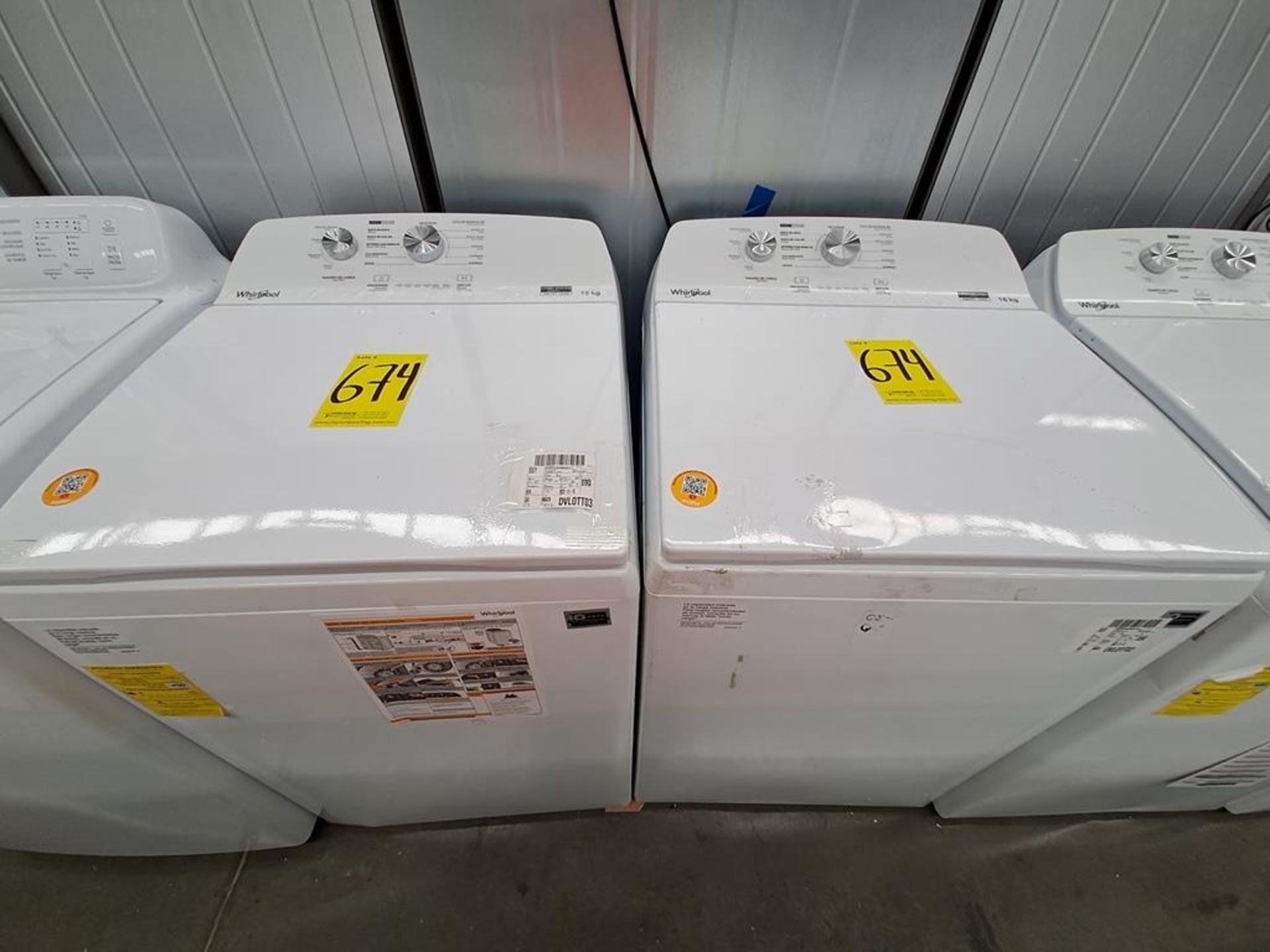 Lote de 2 lavadoras contiene: 1 Lavadora de 16 KG Marca WHIRPOOL, Modelo 8MWTW1612MJQ0, Serie HLA44