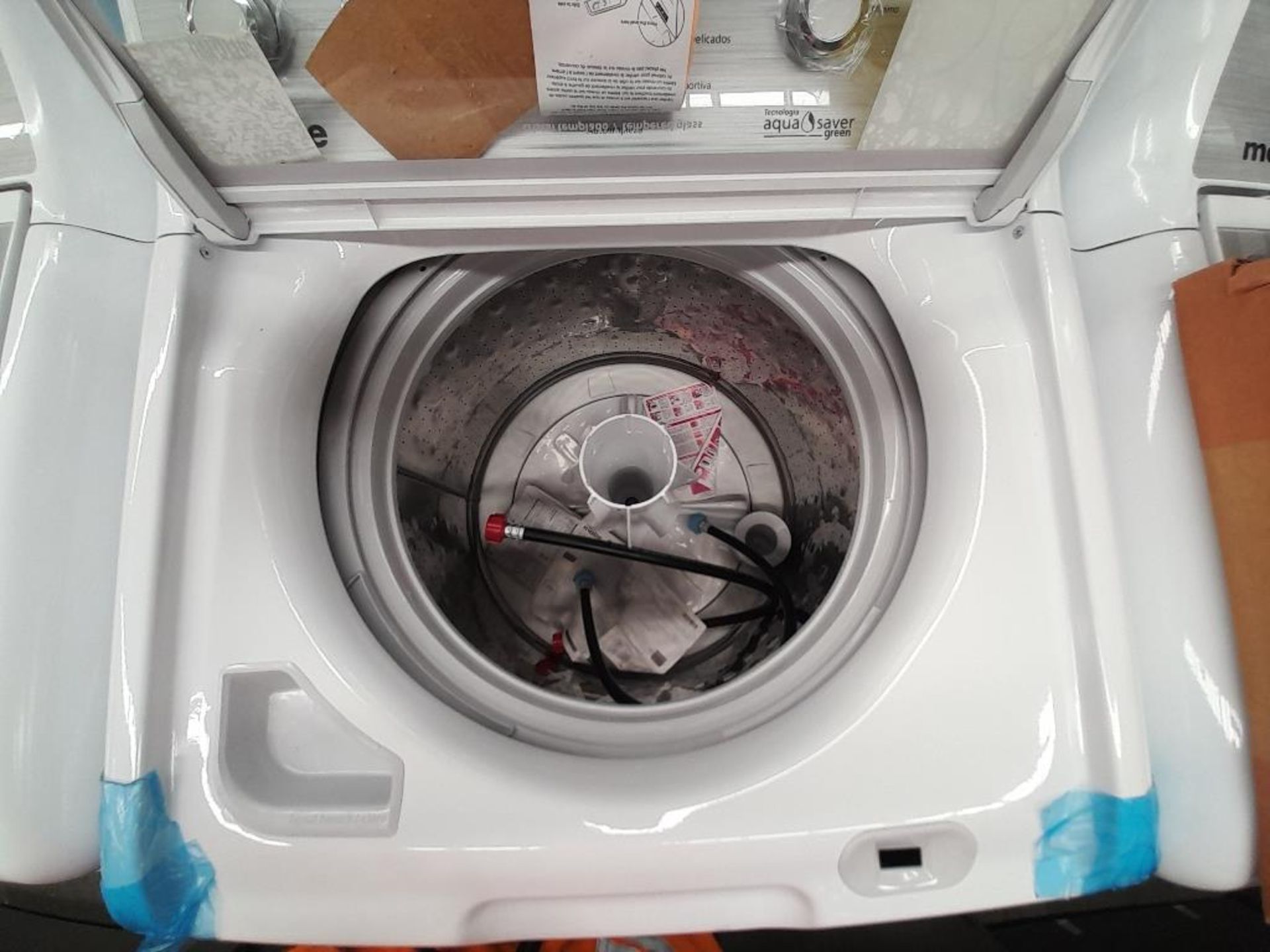 Lote de 2 lavadoras contiene: 1 lavadora de 20 KG Marca MABE, Modelo LMA70214VBAB03, Serie S08172, - Image 6 of 7