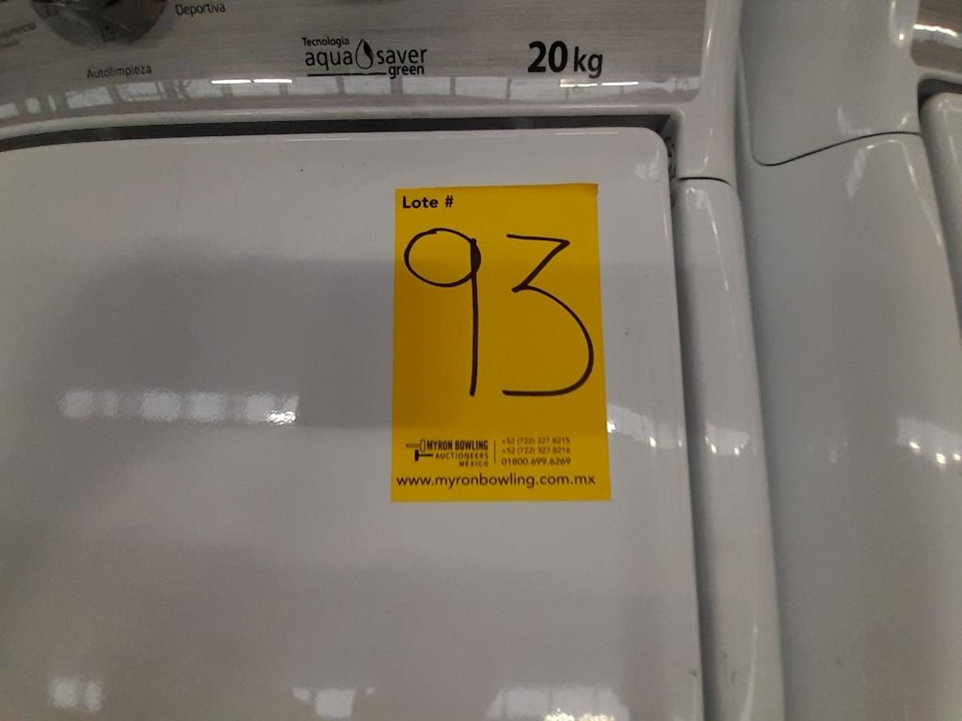 Lote de 2 lavadoras Contiene: 1 lavadora de 20 KG Marca MABE, Modelo LMA70213CBAB03, Serie S19193, - Image 6 of 6