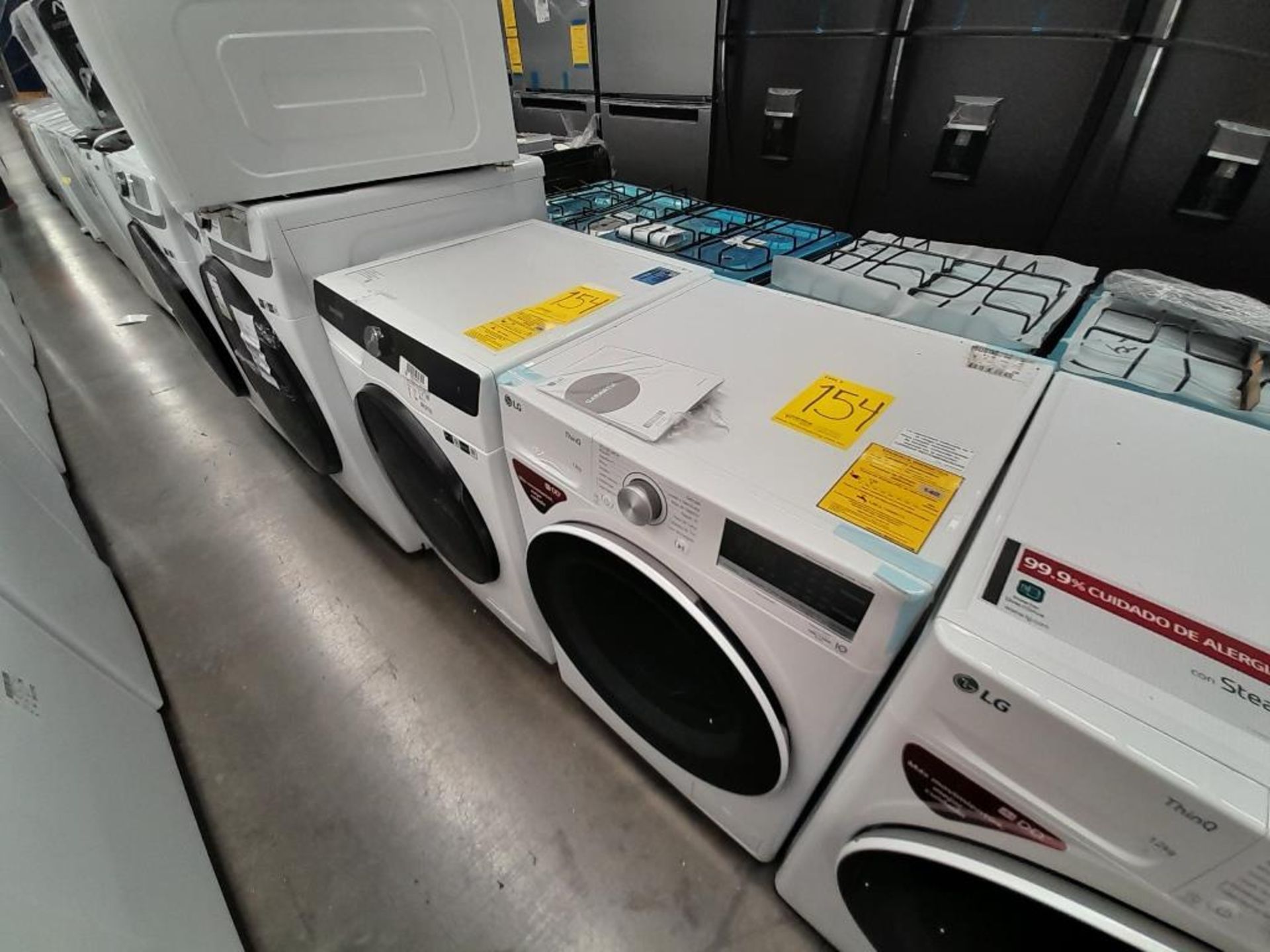 Lote de 2 lavadoras Contiene: 1 Lavasecadora de 12/5 KG Marca SAMSUNG, Modelo 04DBEAX, Serie 00036N - Image 2 of 6