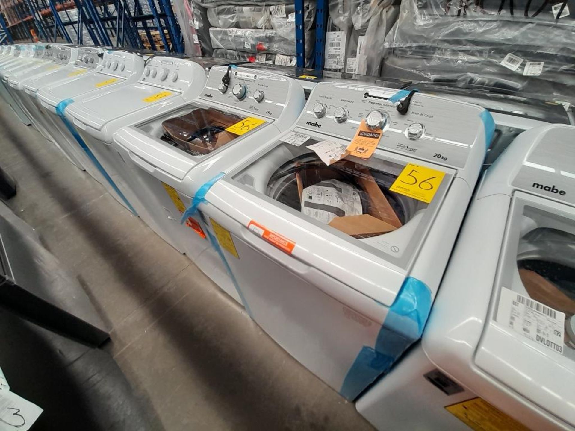 Lote de 2 lavadoras contiene: 1 lavadora de 20 KG Marca MABE, Modelo LMA70214VBAB03, Serie S08172, - Image 2 of 7