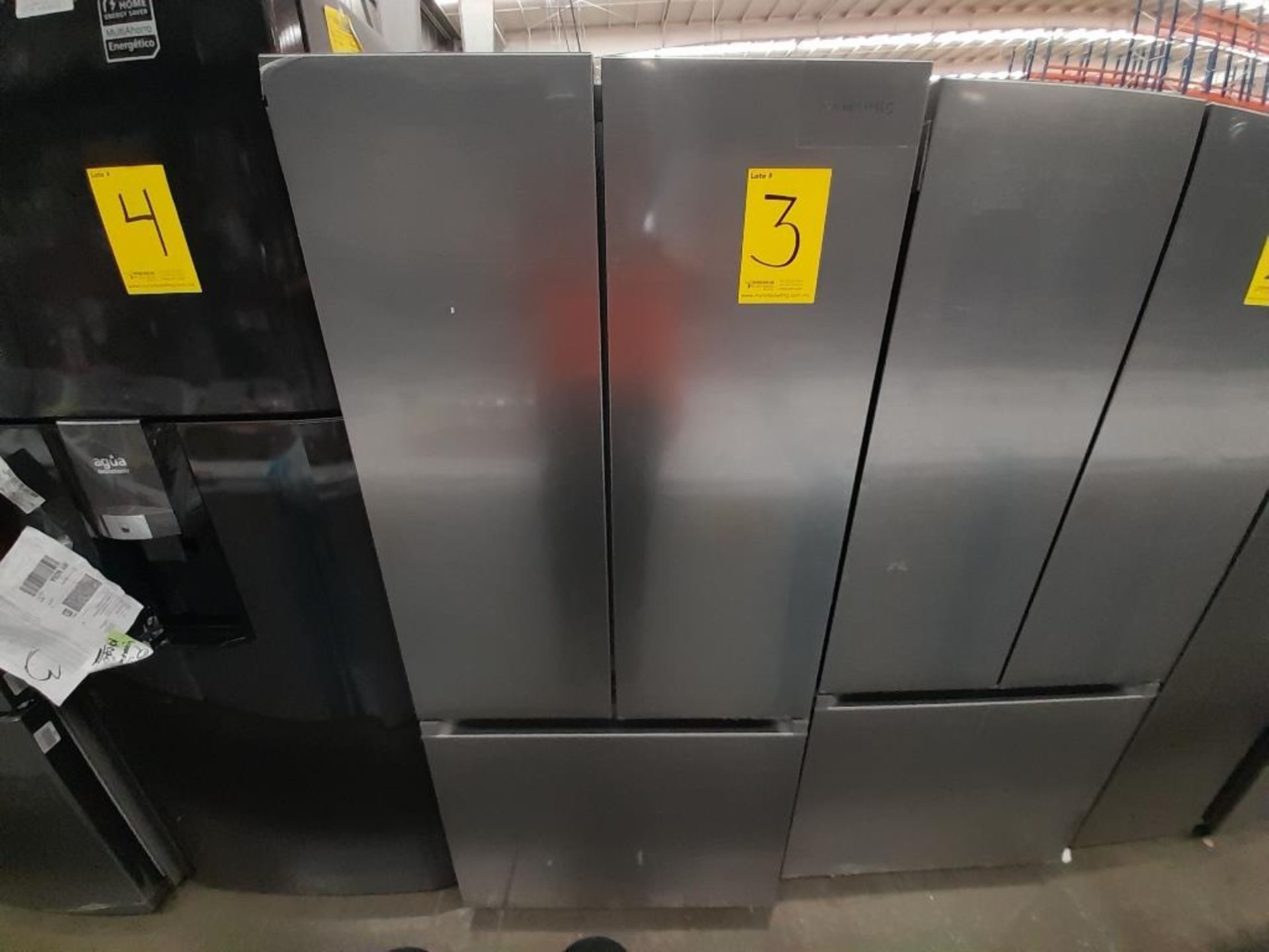 Lote de 1 Refrigerador Marca SAMSUNG, Modelo RF22A401059, Serie 100910F, Color GRIS;(Detalles estét