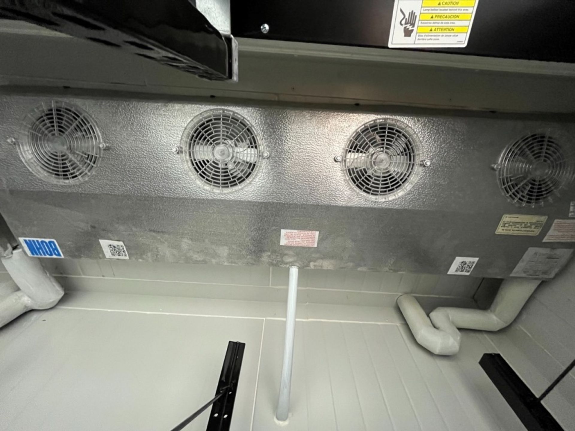 (New equipment) Refrigeration and freezing chamber (3 freezing sections, 3 refrigeration sections) - Image 14 of 17