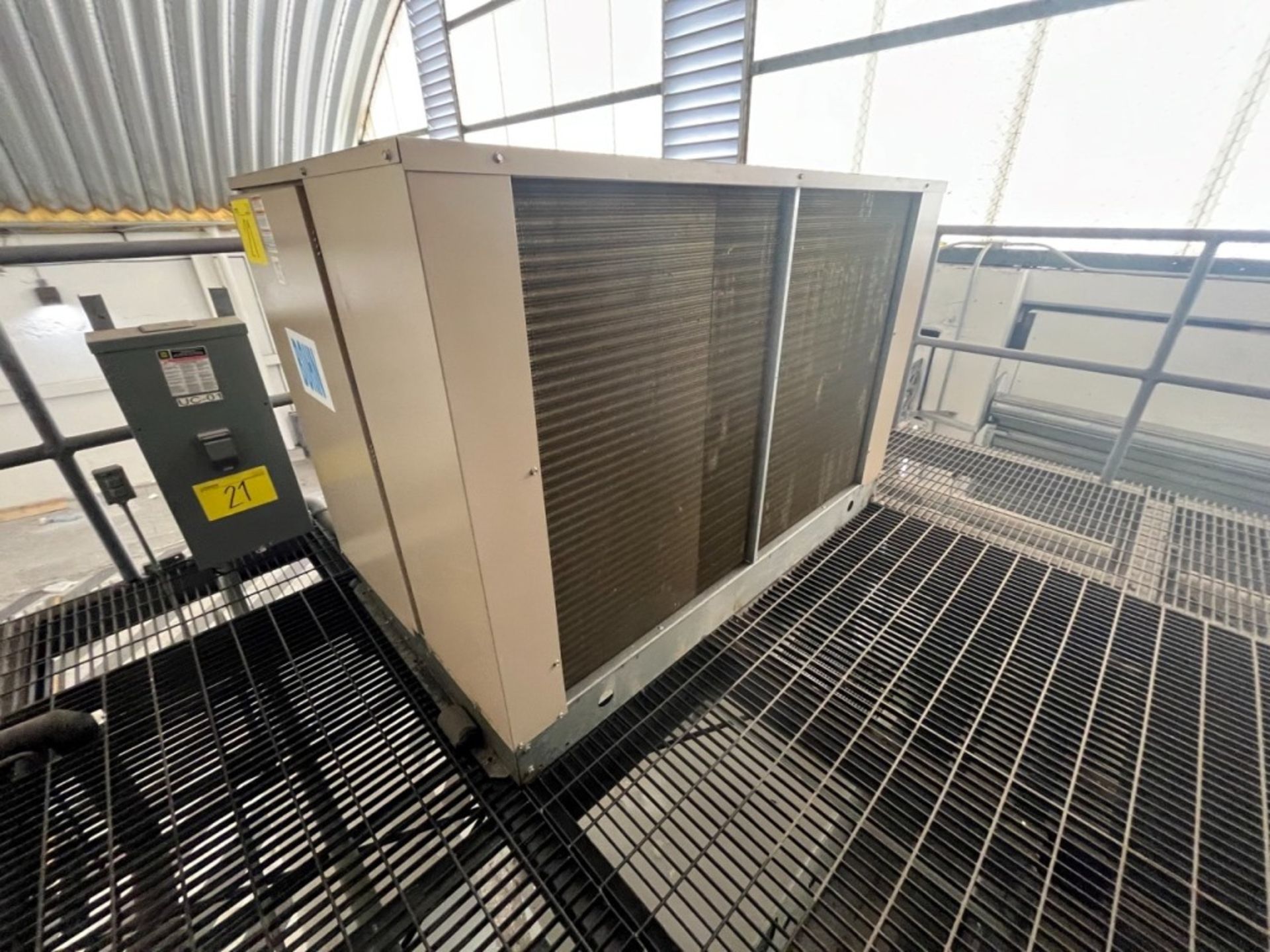 (NEW) Bohn refrigeration condensing unit, Model MBZX1500L6C, Serial No. M21K02616, 208-230V 60 Hz - Image 2 of 22