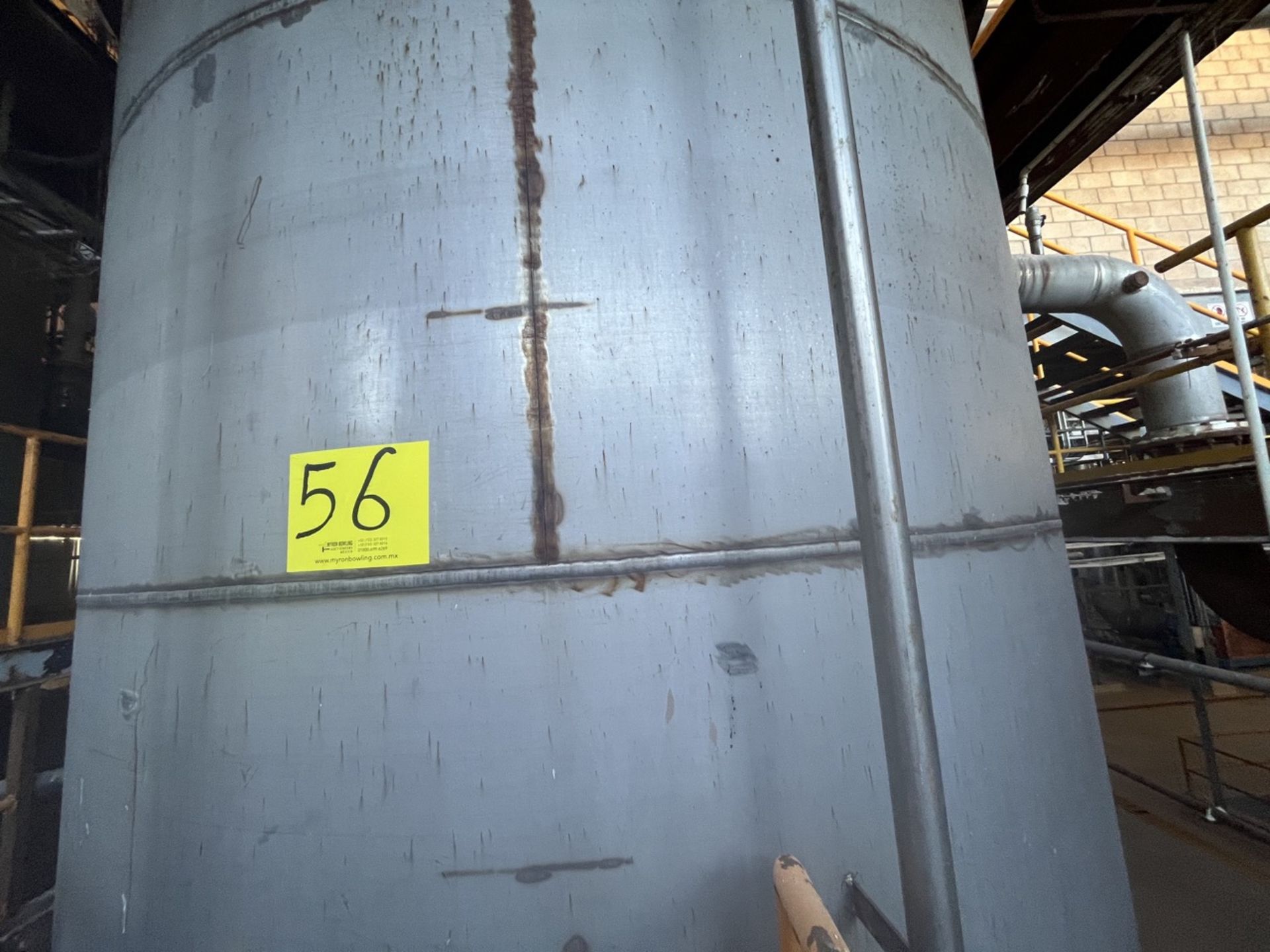 Stainless steel storage tank measuring approximately 4 meters in diameter x 7.50 meters in height. - Image 13 of 14