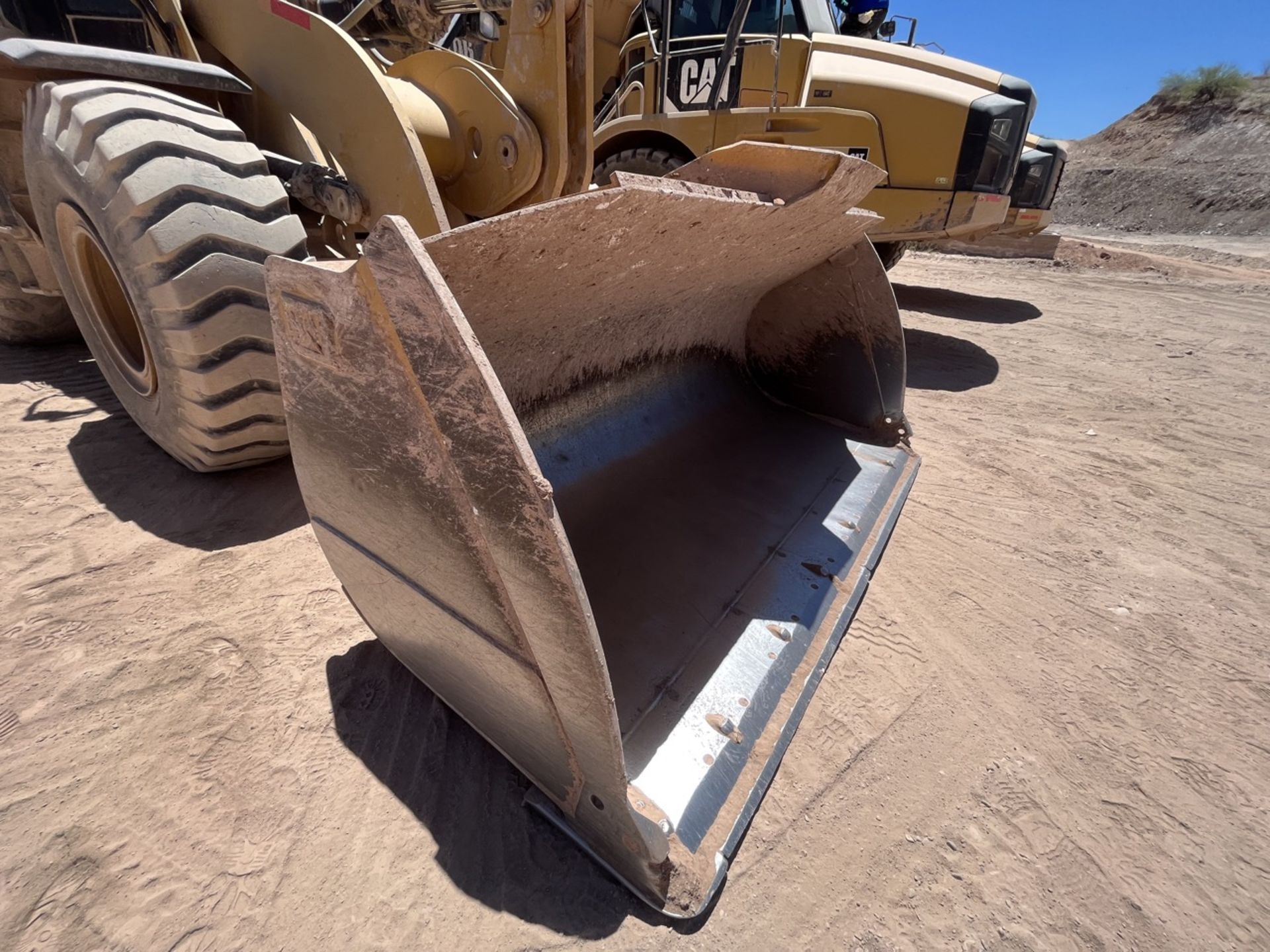 Caterpillar Front Loader (Payloader), Model 950GC, Series CAT00950AM5K00632, Year 2015, Hours of us - Image 26 of 51