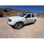 Renault Duster white vehicle, Series 9FBHS1FH4HM590467, Model 2017, automatic transmission, electr