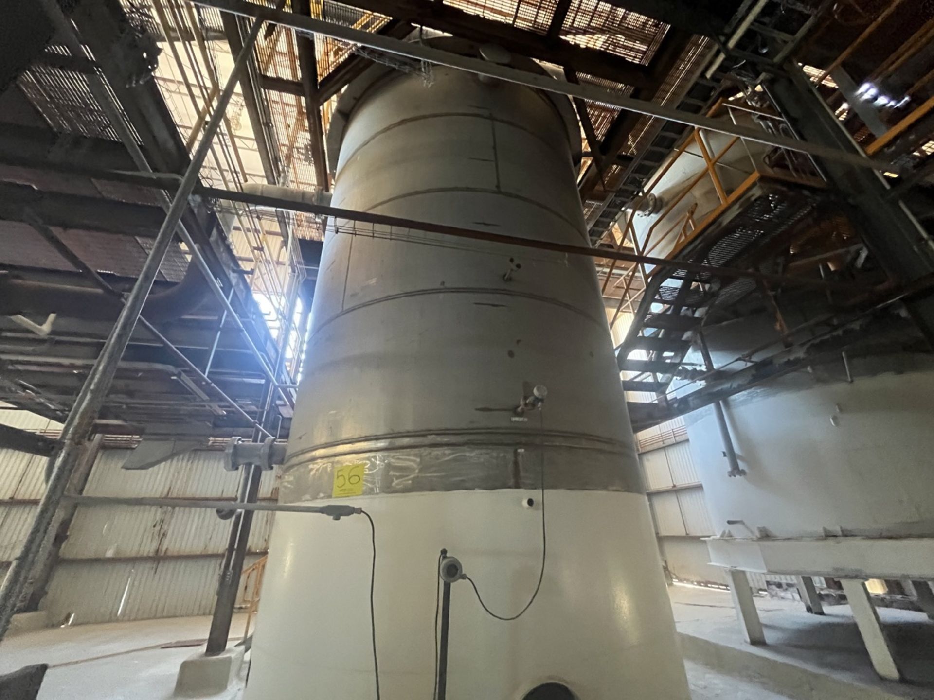 Stainless steel storage tank measuring approximately 4 meters in diameter x 7.50 meters in height. - Image 11 of 14