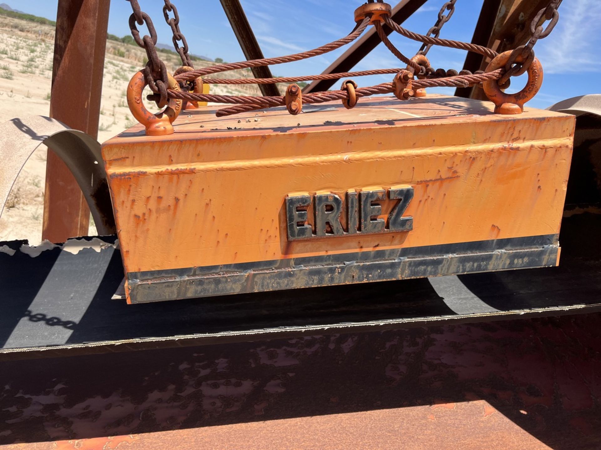 ERIEZ Electro magnet for conveyor belt, ND Series, measuring approximately 60 x 60 cm. / Electroimá - Image 7 of 13