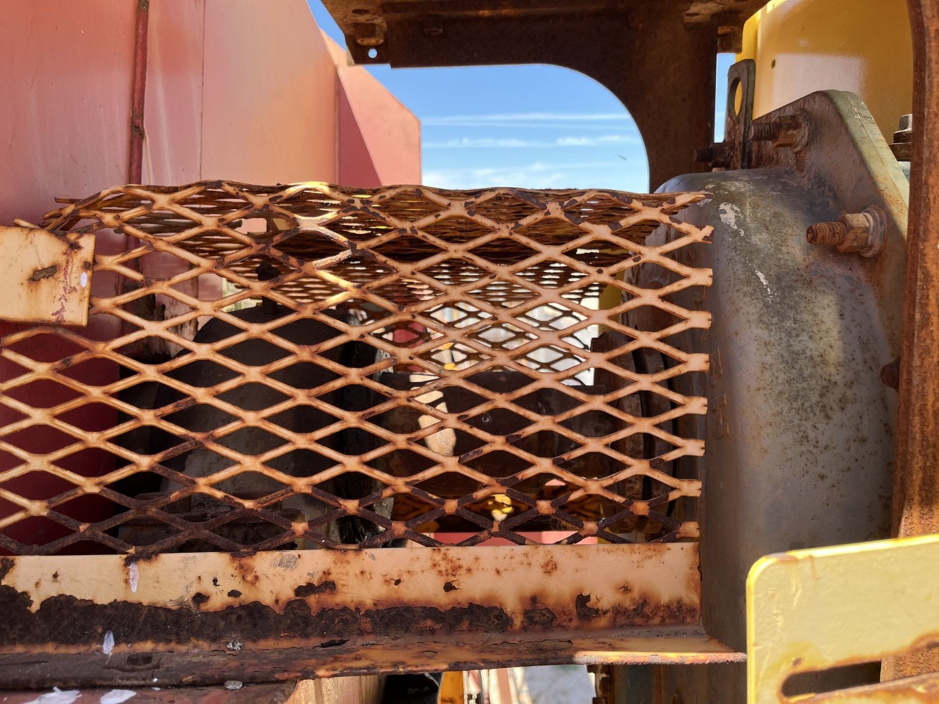 MECO Inclined rubber conveyor belt measuring approximately 60 cm wide x 20 meters long, Series 2659 - Image 36 of 42