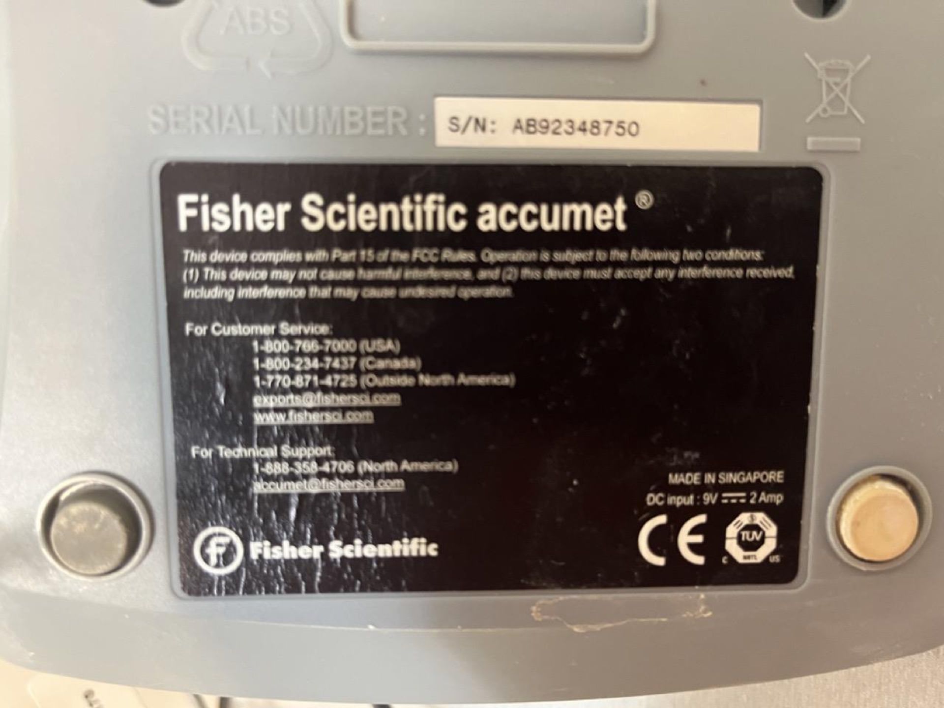 Set of 3 pieces of laboratory equipment includes: Laqua Conductivity Meter, Model DS-71; Oakton Con - Image 5 of 6