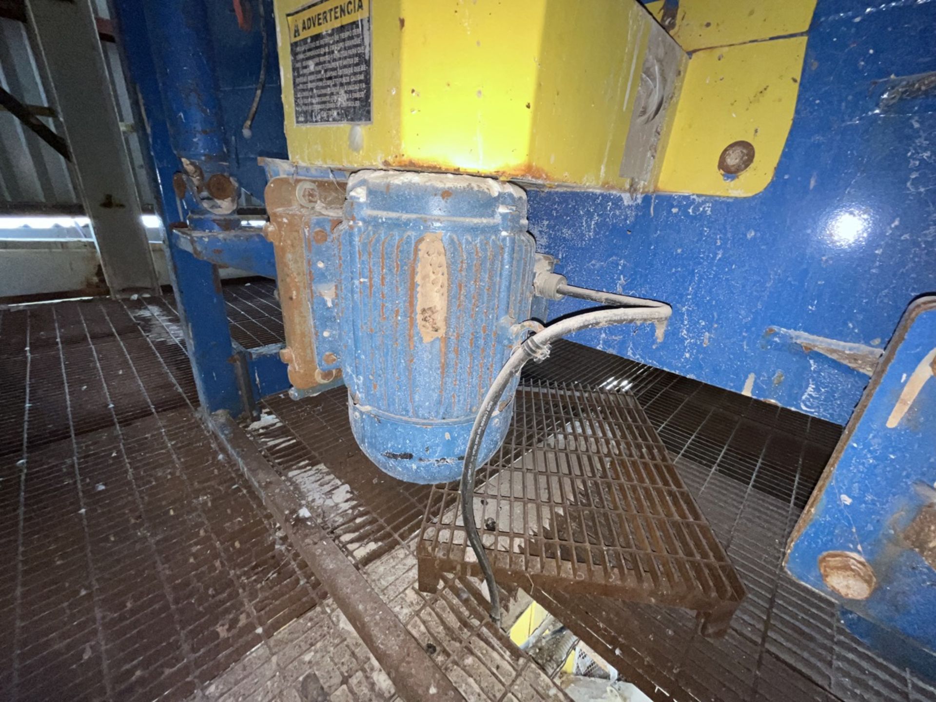 Sweco Vibrating Screen, Model GPD-5X12AR5, Serial No. 053025-A01/14; 1200 RPM, 460V/60HZ, with Weg - Bild 4 aus 18