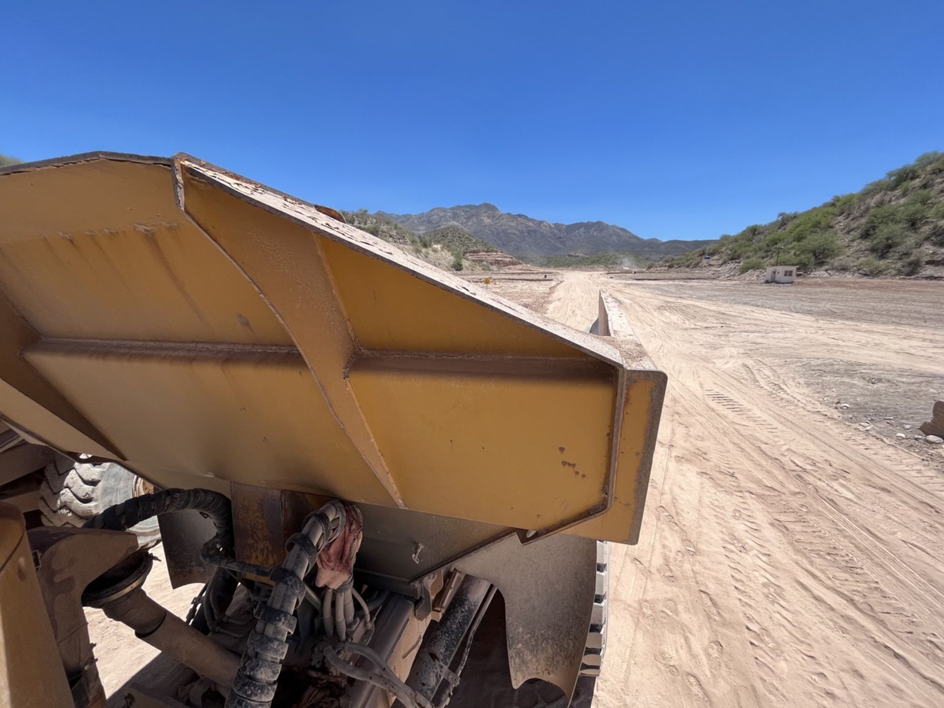 Caterpillar Articulated Dump Truck, Model 740B, Series CAT0740BLLL4E02418 , Year 2013, Hours Used: - Image 38 of 44