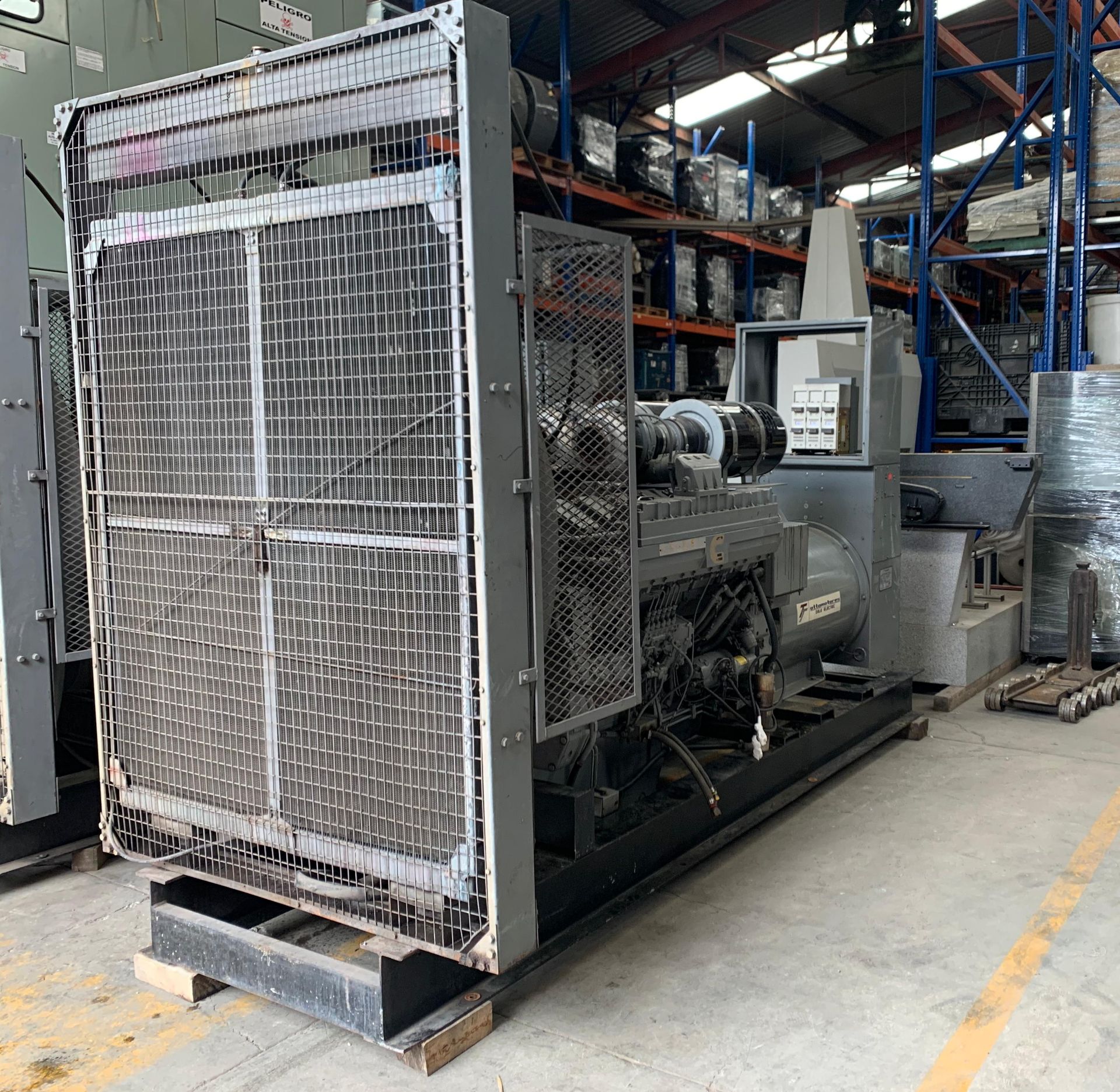Ottomotores Emergency Power Plant of 910 kW and 1138 kVA, voltage 220 / 440
