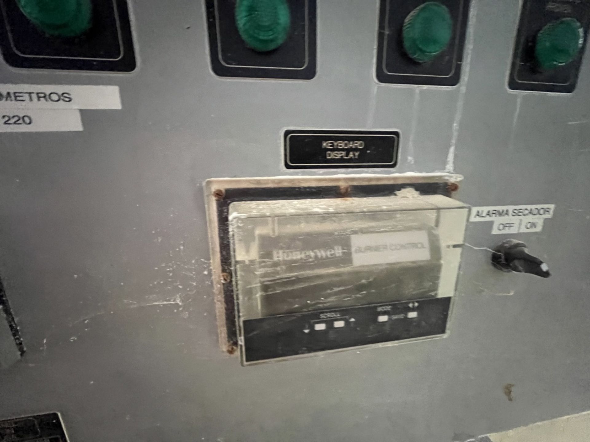 Natural gas dispensing station, with Maxon control board, 2 maxon valves model 250CMA11-AA12.BB22A0 - Bild 12 aus 31