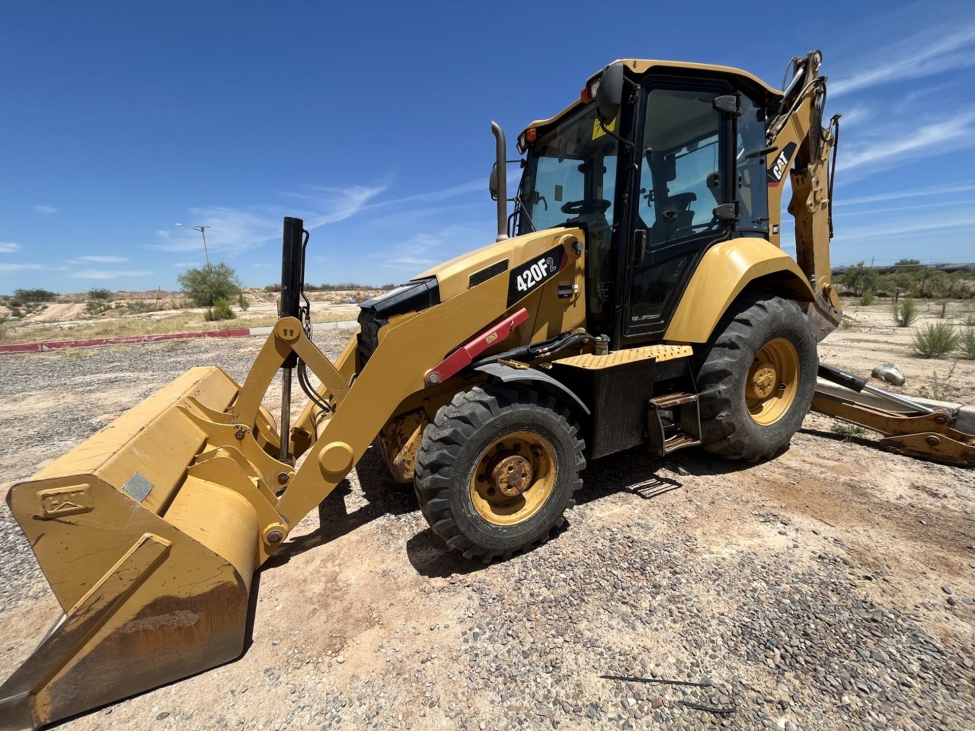 Caterpillar Backhoe Loader , Model 420F2, Series CAT0420FCLBS00188, Year 2016, Hours Used: 2,442; C - Image 15 of 40