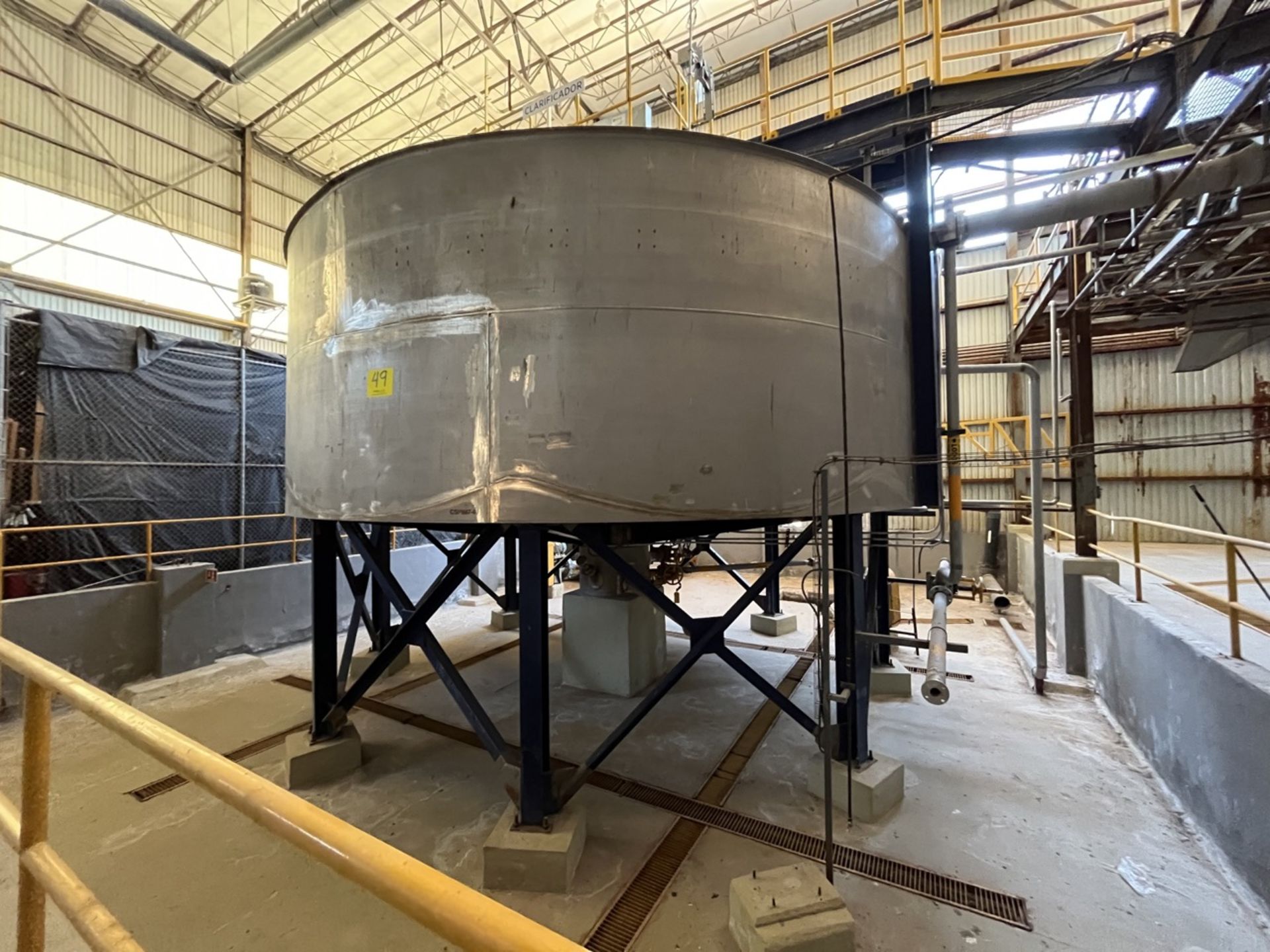 Stainless steel storage tank, measuring approximately 7 meters in diameter x 5.50 meters in height - Image 8 of 20