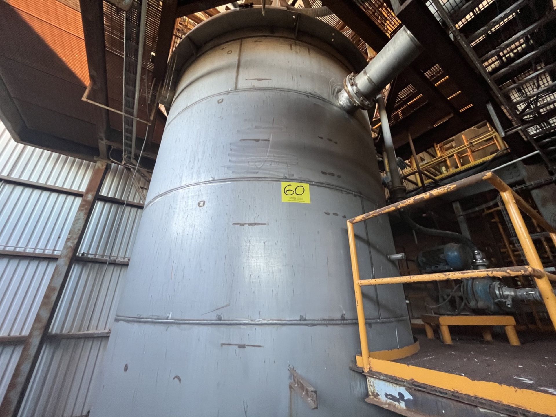 Stainless steel storage tank measuring approximately 4 meters in diameter x 7.50 meters in height; - Image 5 of 12