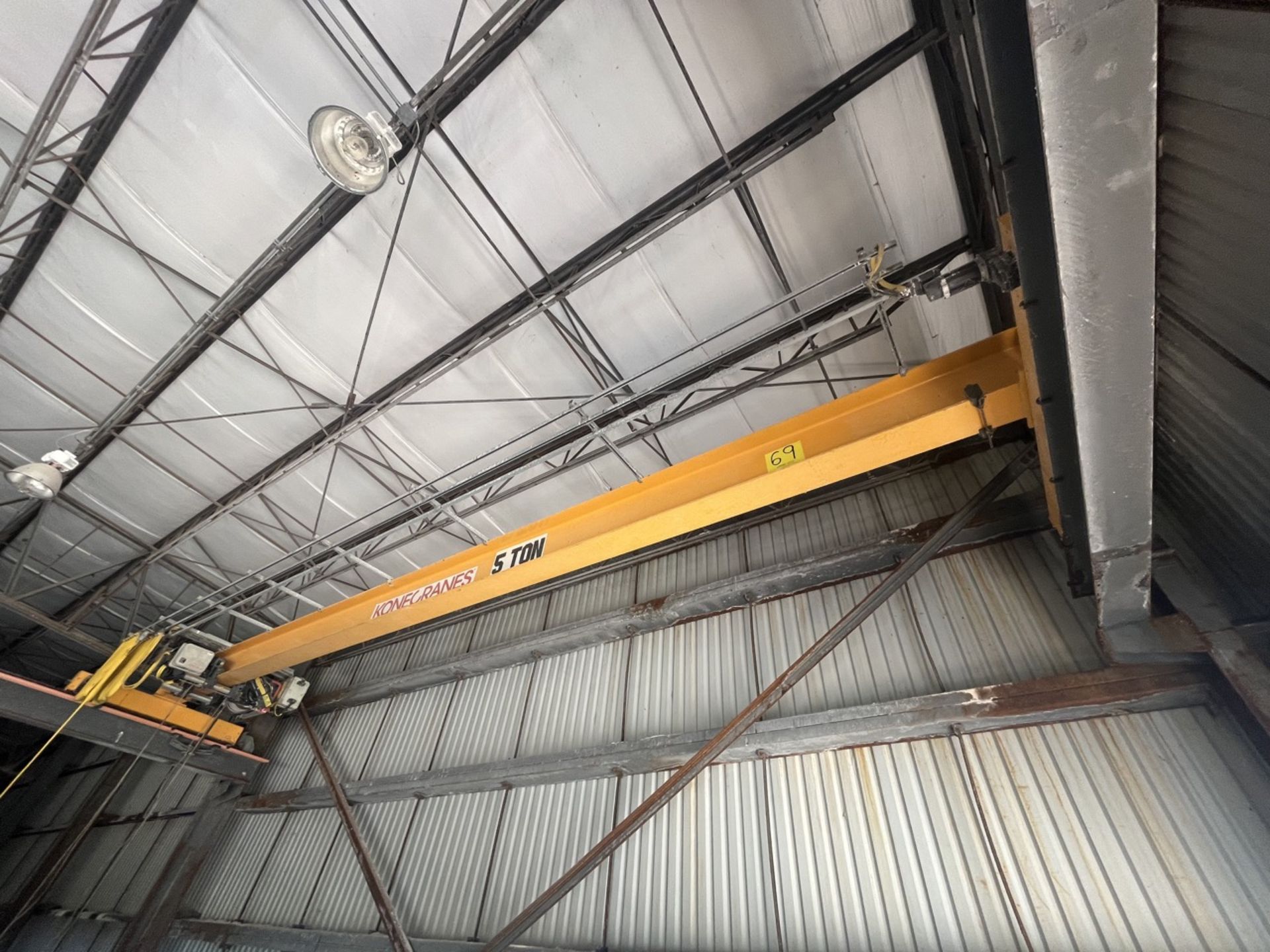 Konecranes overhead crane with a load capacity of 5 tons and a 15-meter lifting capacity; includes - Image 6 of 12