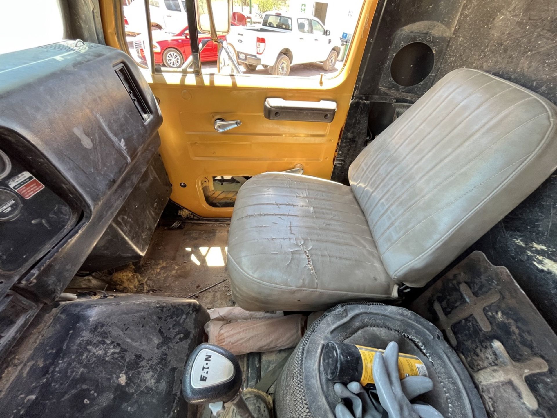 Navistar Dump Truck, Model F-2574, Year 1988, Series 1HTZPGCT2JH612160; Cummins motor, Model LTA10, - Bild 25 aus 58