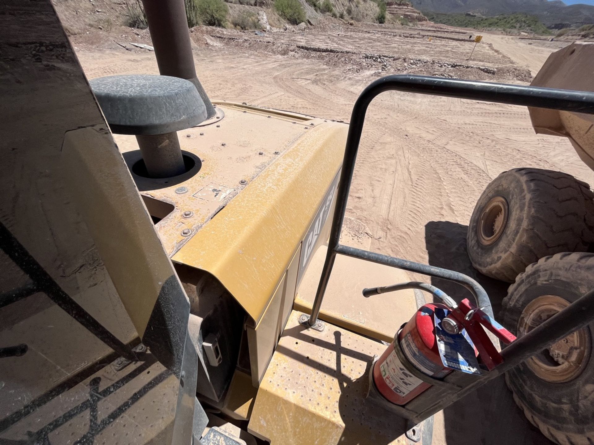 Caterpillar Front Loader (Payloader), Model 950GC, Series CAT00950AM5K00632, Year 2015, Hours of us - Image 18 of 51