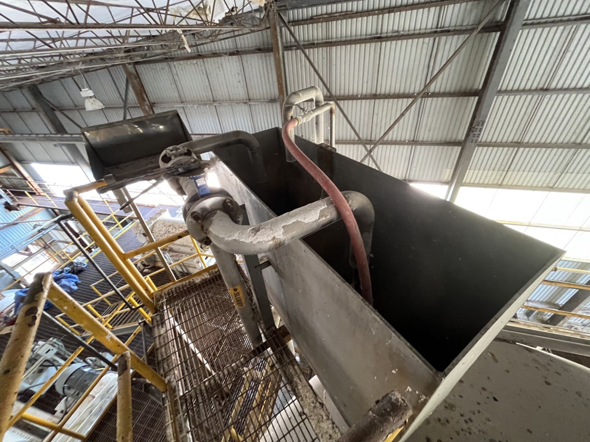 Conical storage tank with stainless steel toriesferica lid measures approximately 4.30 meters in di - Bild 30 aus 37