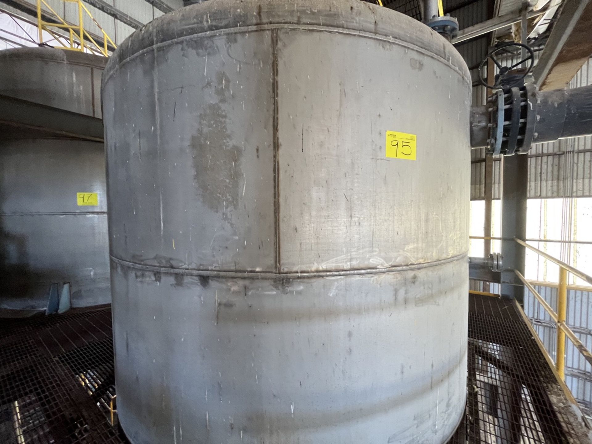 Conical storage tank with stainless steel toriesferic lid, measuring approximately 3.70 meters in d - Image 3 of 23