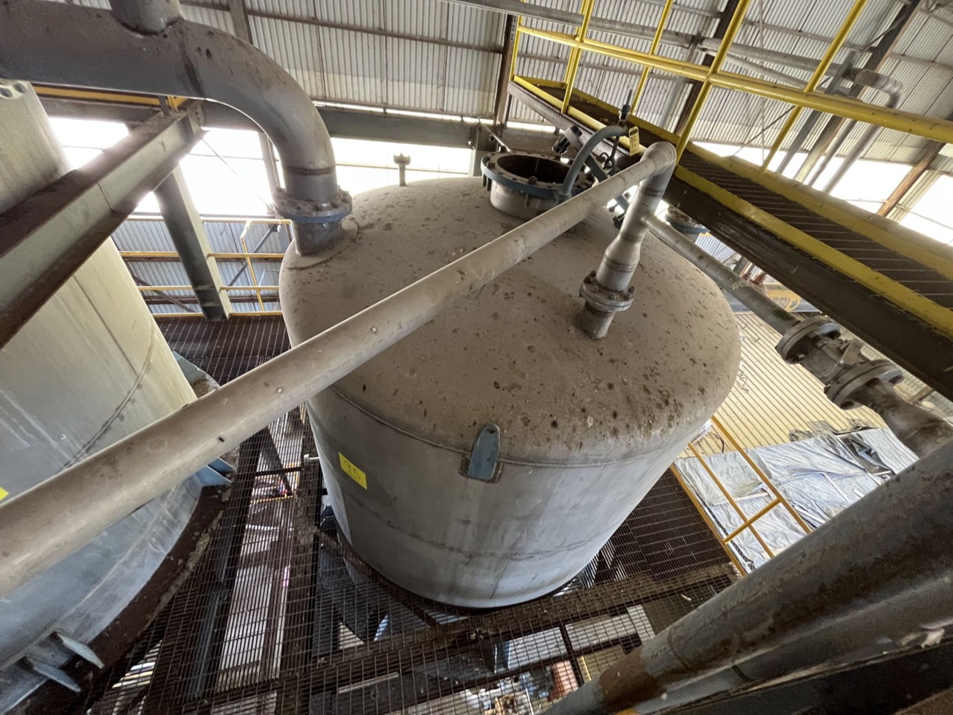 Conical storage tank with stainless steel toriesferic lid, measuring approximately 3.70 meters in d - Image 10 of 23