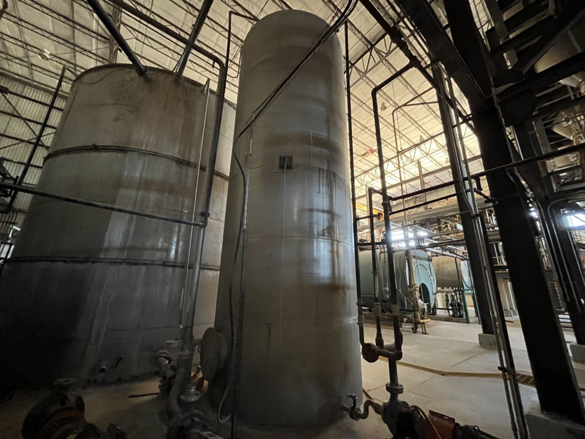 Stainless steel storage tank with a capacity of 38,000 liters, measuring approximately 2.80 meters - Bild 5 aus 9