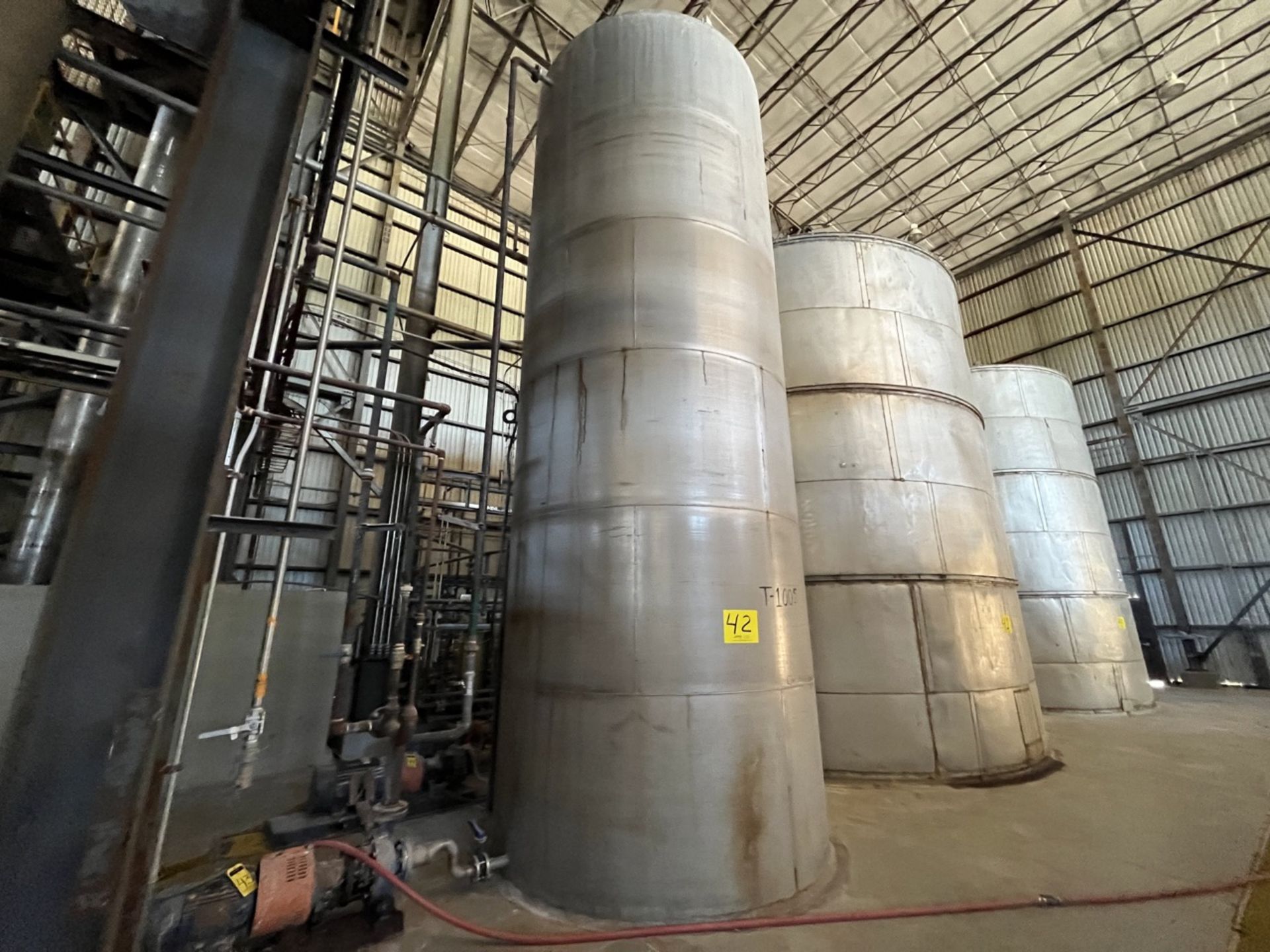 Stainless steel storage tank with a capacity of 38,000 liters, measuring approximately 2.80 meters - Bild 7 aus 9