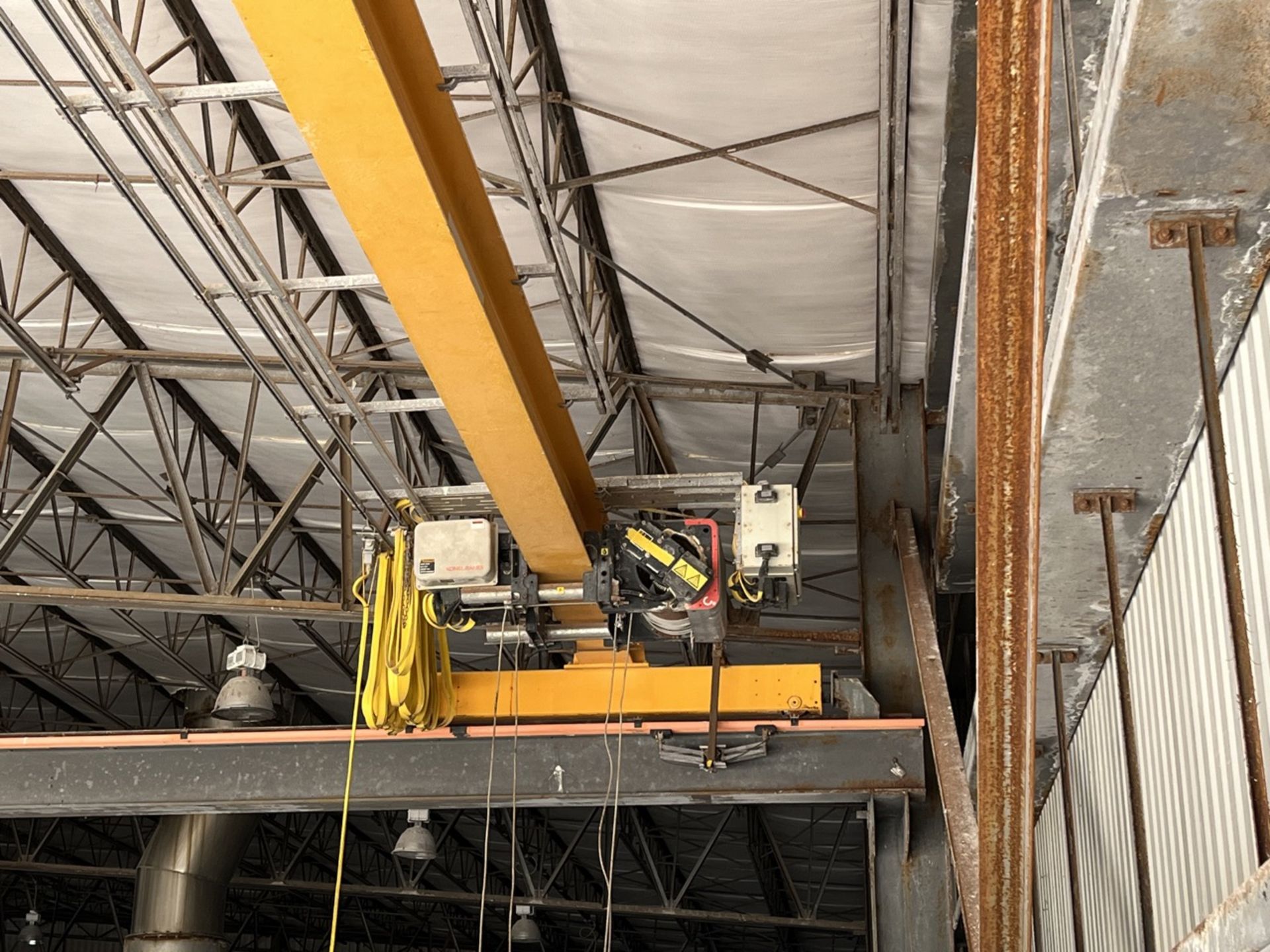 Konecranes overhead crane with a load capacity of 5 tons and a 15-meter lifting capacity; includes - Image 8 of 12