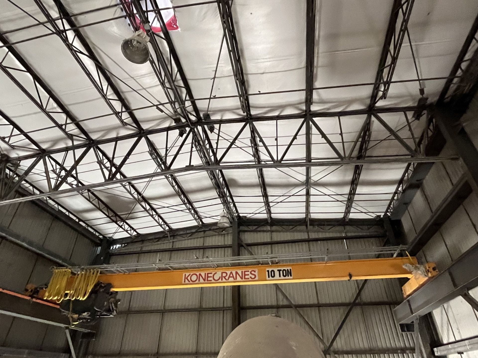 Konecranes overhead crane with a load capacity of 10 tons and a 15-meter lifting capacity; includes - Image 13 of 19