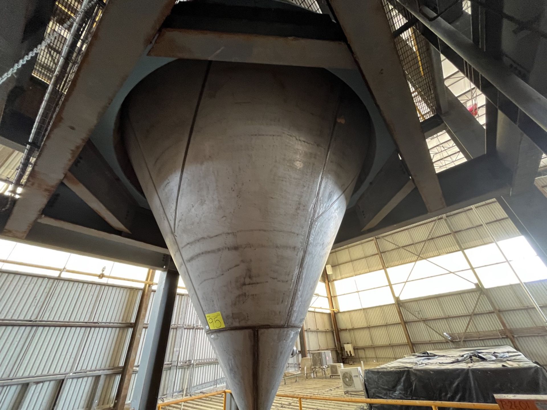 Conical storage tank with stainless steel toriesferic lid, measuring approximately 3.70 meters in d - Image 17 of 23