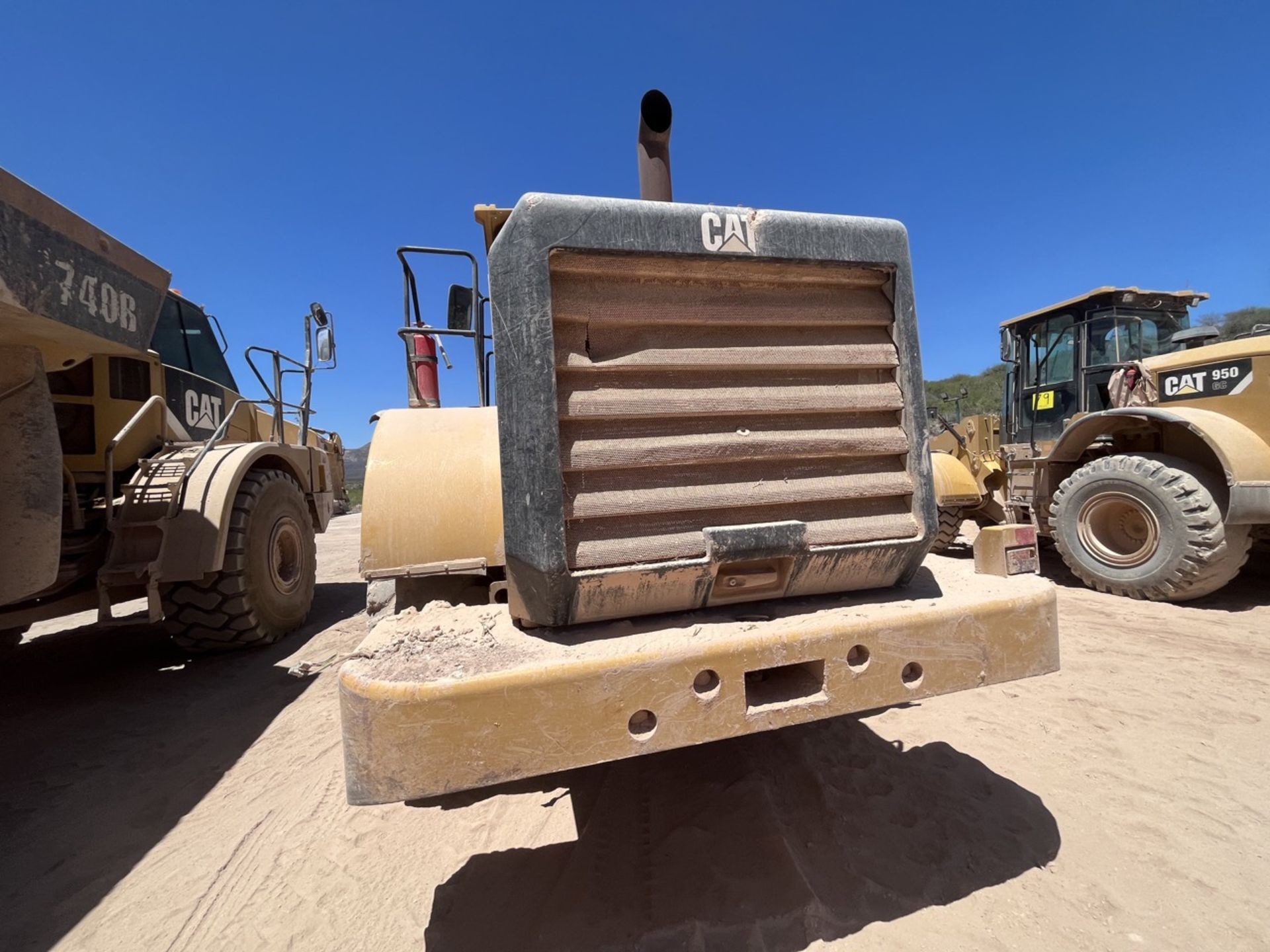 Caterpillar Front Loader (Payloader), Model 950GC, Series CAT00950AM5K00632, Year 2015, Hours of us - Image 15 of 51