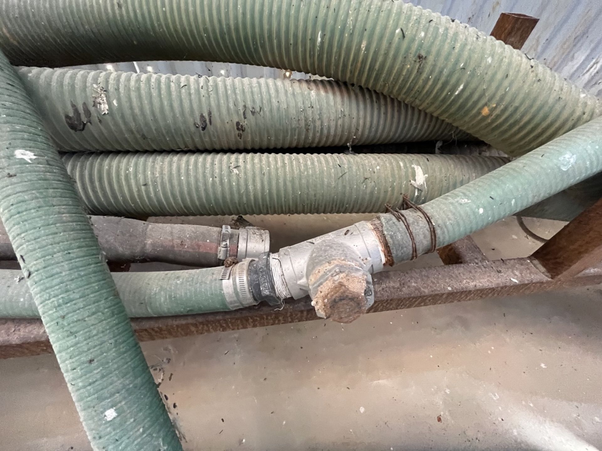 Lot of hoses in different sizes, please inspect. / Lote de mangueras en diferentes medidas, favor d - Bild 5 aus 8