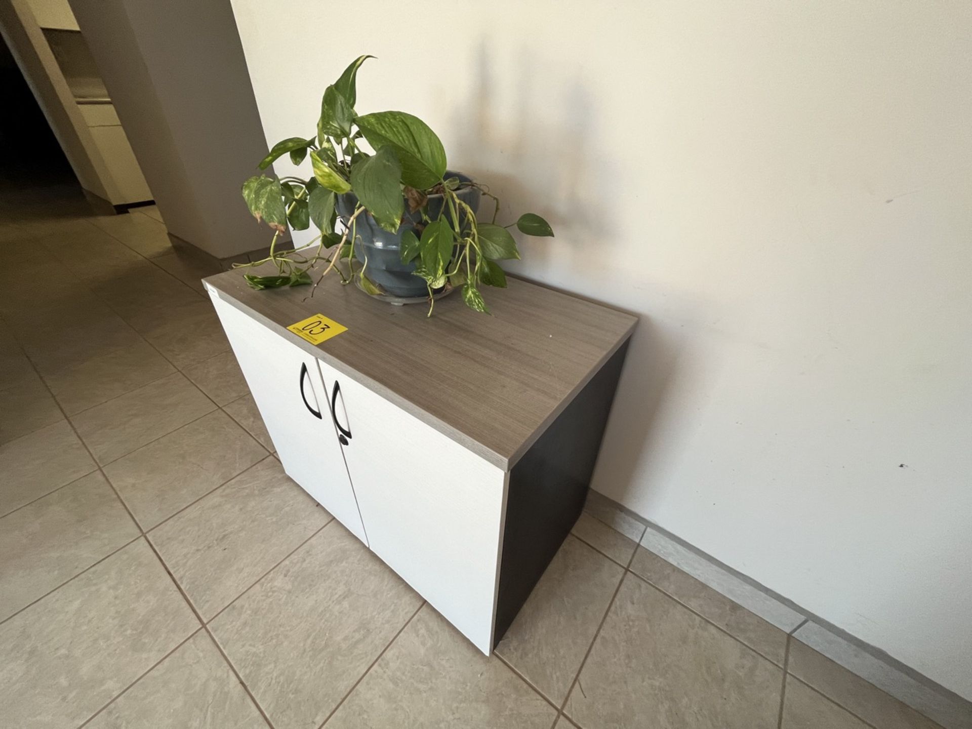 Kitchen station of 4 drawers with melamine cover with single stainless steel sink with mixer tap of - Image 10 of 13