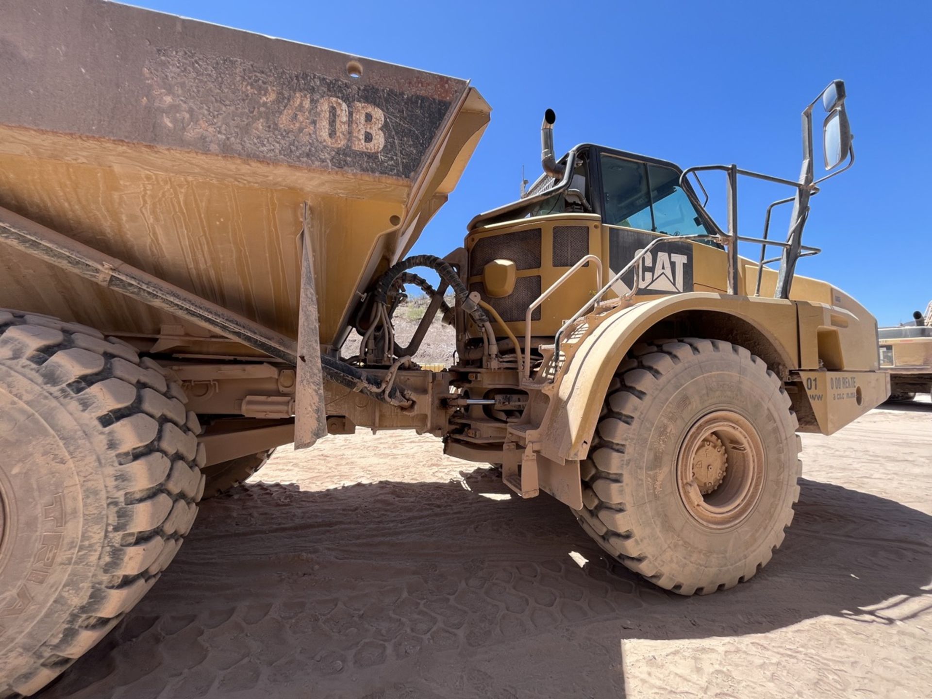 Caterpillar Articulated Dump Truck, Model 740B, Series CAT0740BLLL4E02418 , Year 2013, Hours Used: - Image 8 of 44