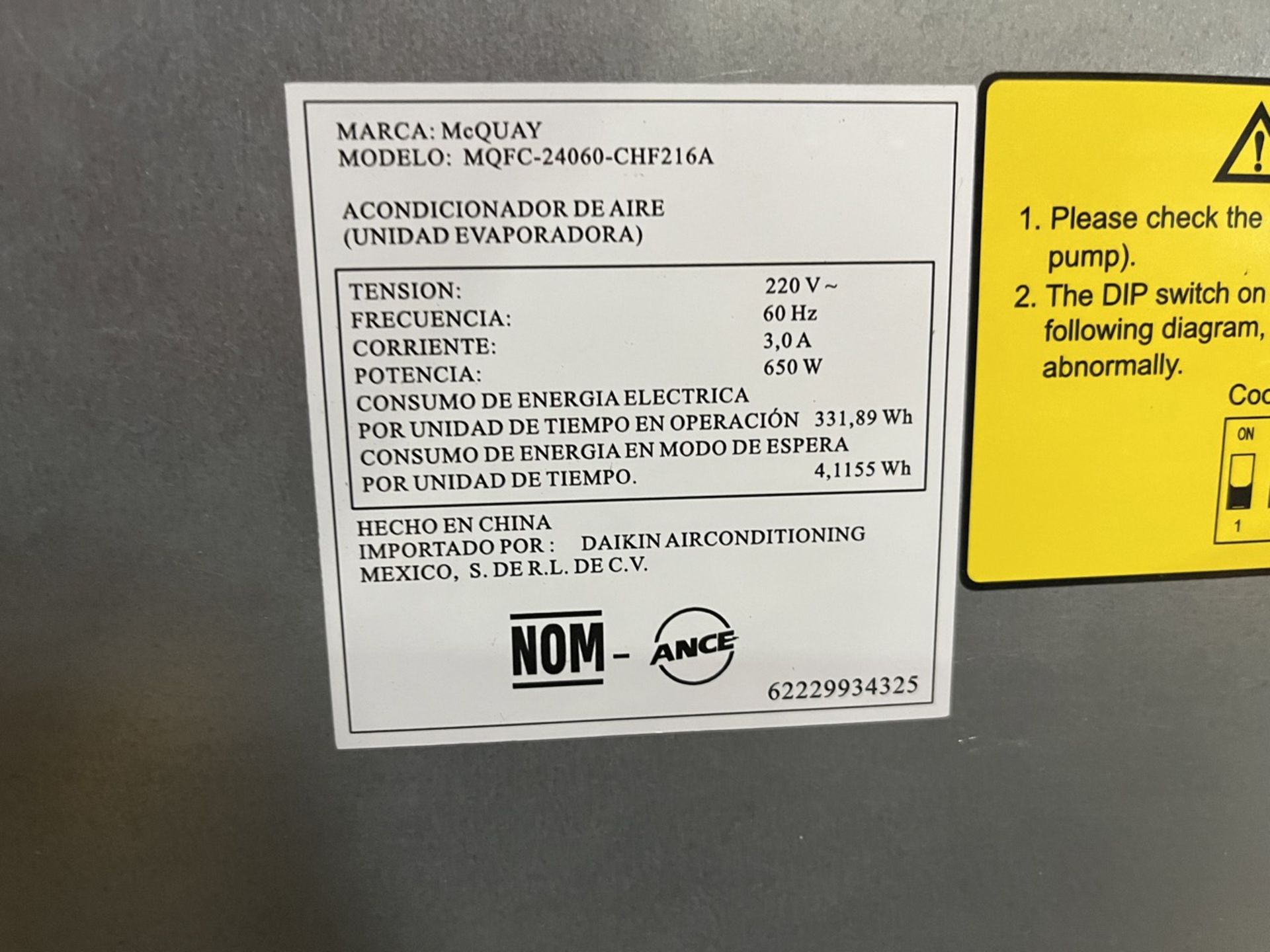 Lote de 2 piezas contiene: 2 Unidades evaporadoras de aires acondicionados marca Mcquay; Modelo MQF - Image 11 of 12