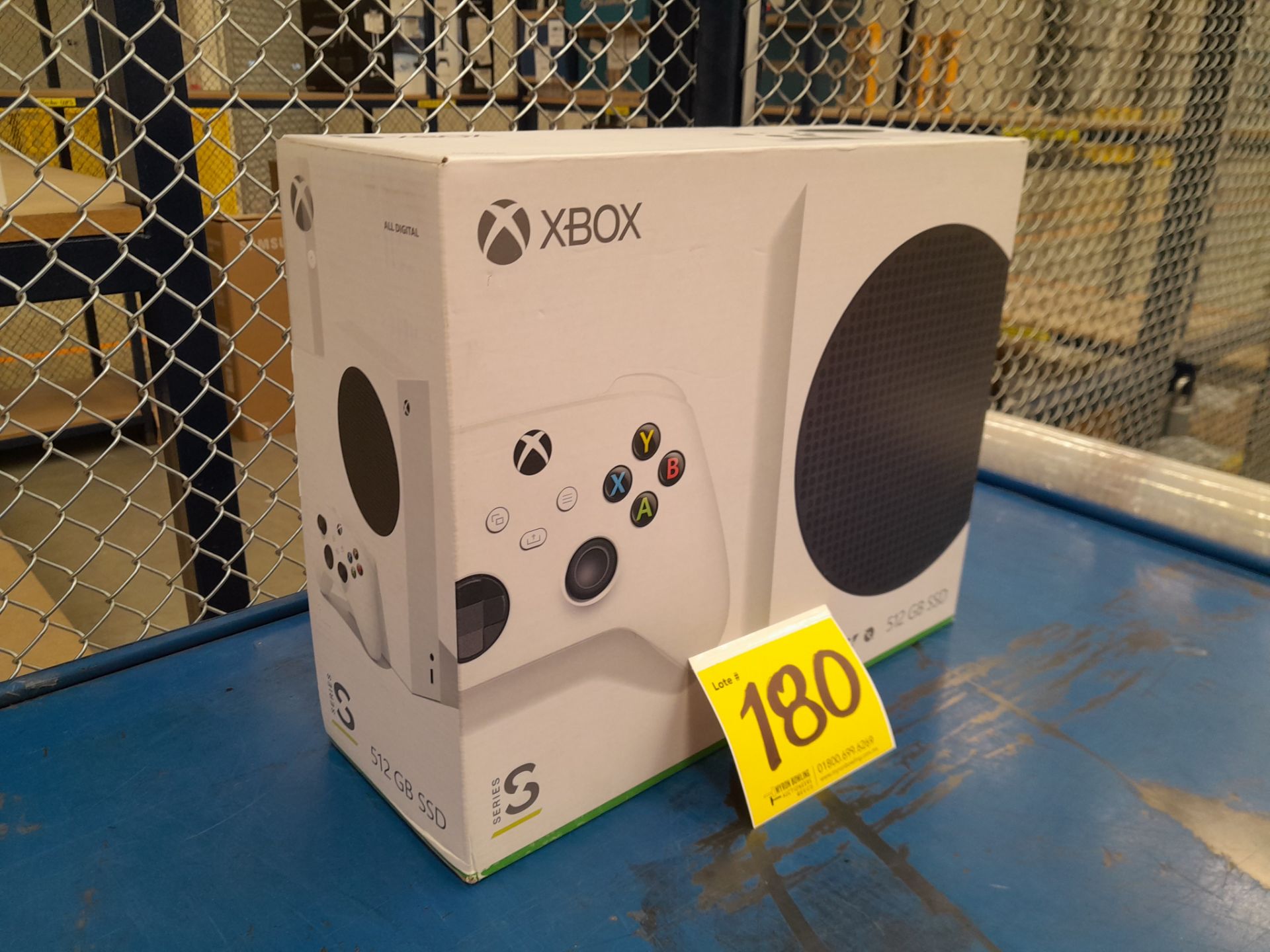 (NUEVO) Lote de Consola XBOX SERIES S de 512 GB de Almacenamiento. - Image 5 of 7