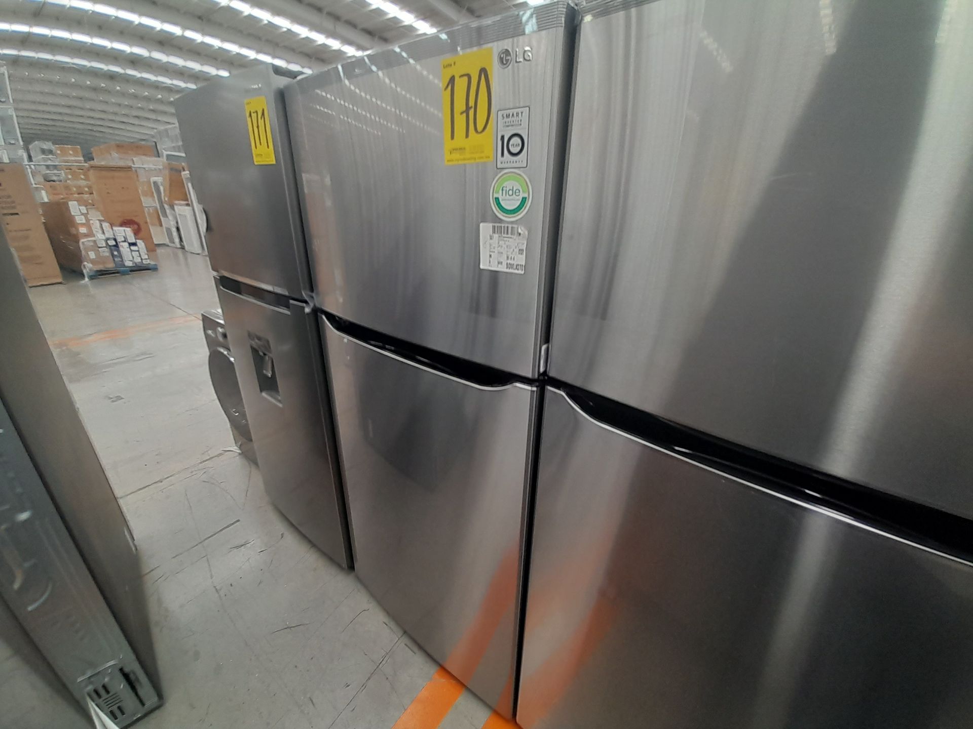 (NUEVO) Lote de 1 Refrigerador Marca LG, Modelo LT57BPSX, Serie N1E940, Color GRIS. - Image 2 of 6