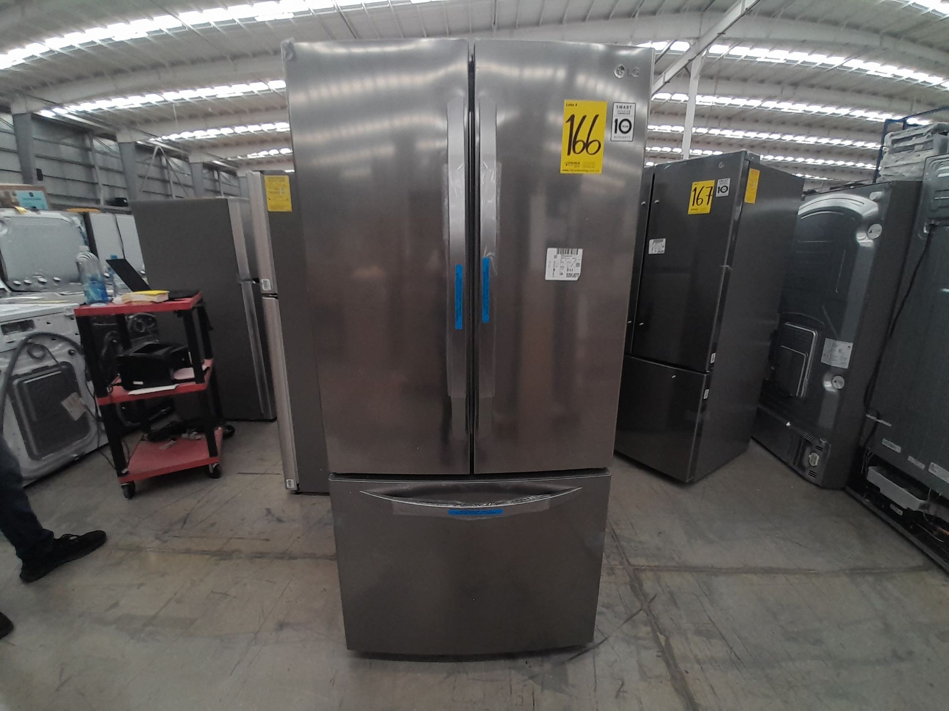 (NUEVO) Lote de 1 Refrigerador Marca LG, Modelo GM65BGSK, Serie H09078, Color GRIS.