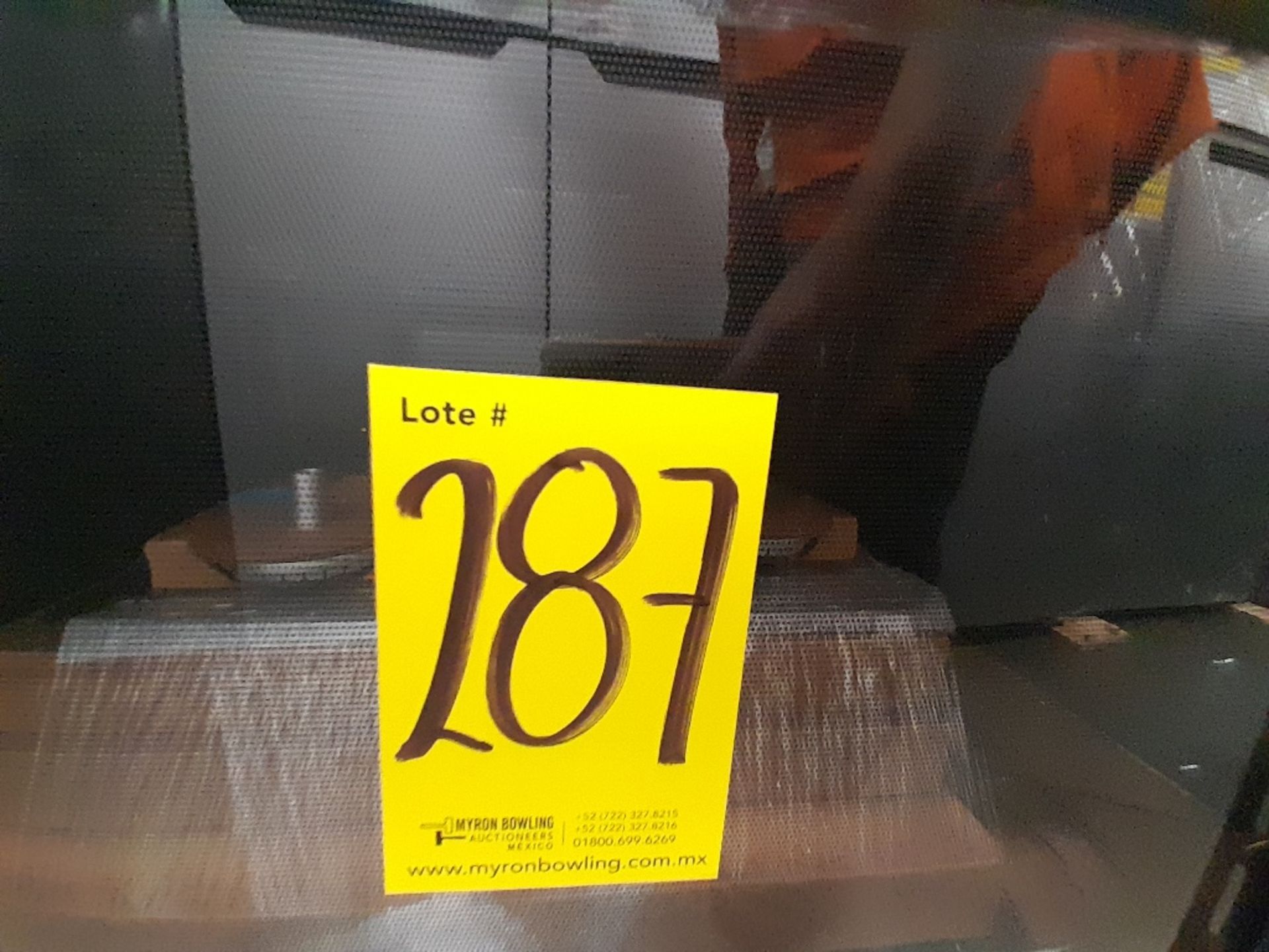 Lote de 2 Estufas de 6 Quemadores contiene: 1 Estufa Marca MABE, Modelo WEM7659CFIS1D, Color GRIS ( - Image 6 of 6