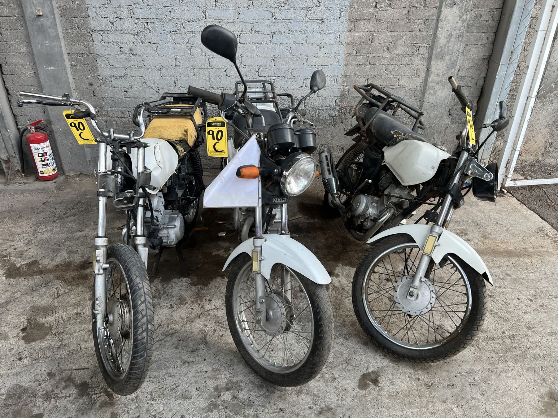Lote De 3 Motocicletas Contine: 1 Motocicleta Marca YAMAHA, Modelo 2018, Serie LBPKE0978J050739