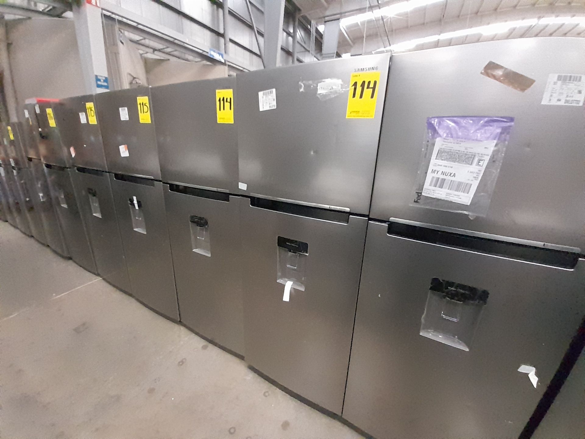 Lote de 2 refrigeradores contiene: 1 refrigerador Marca SAMSUNG, Modelo RT38A57IJS9, Serie 02691M, - Image 2 of 8