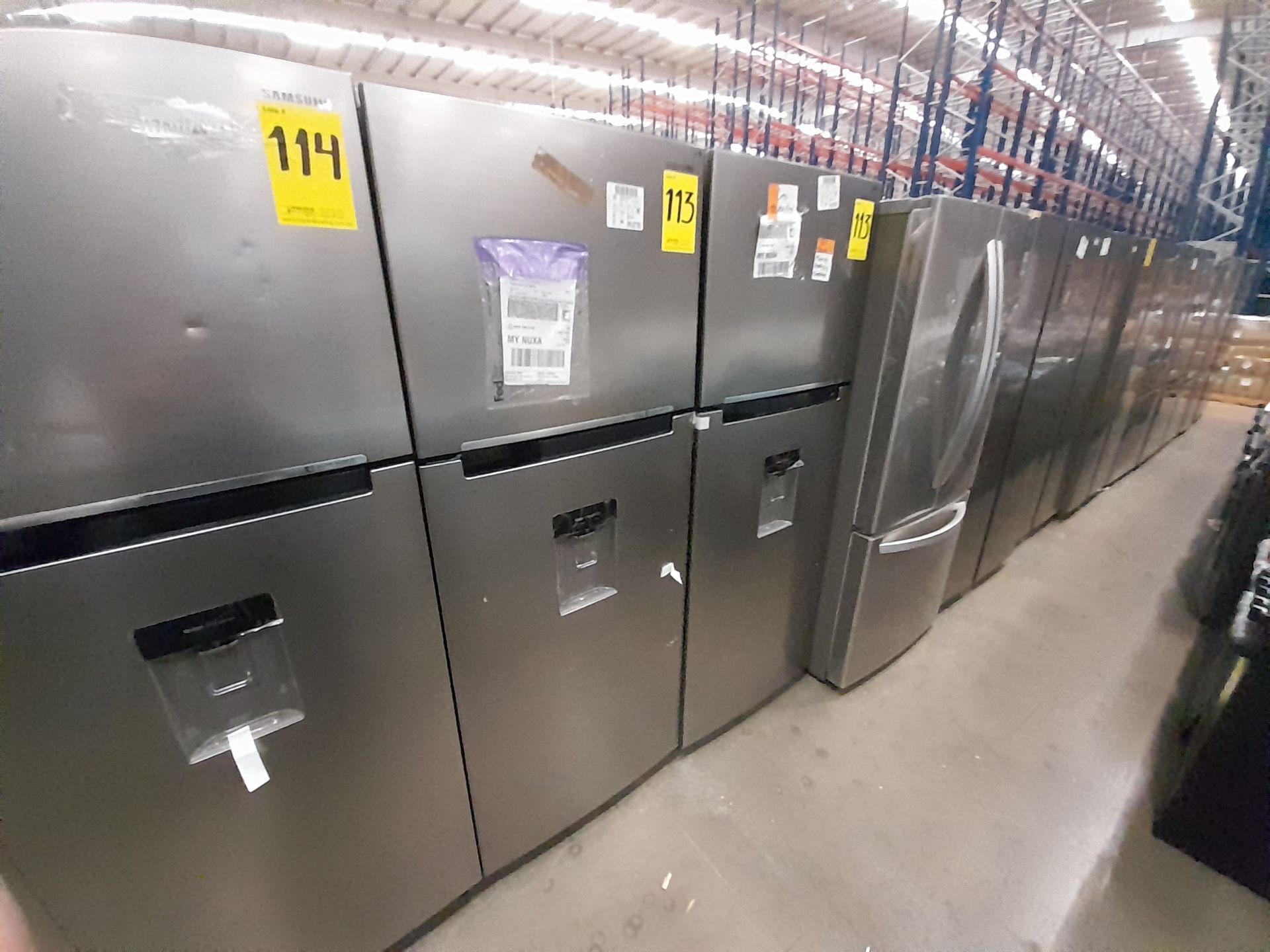 Lote de 2 refrigeradores contiene: 1 refrigerador Marca SAMSUNG, Modelo RT38A57IJS9, Serie 01144F, - Image 3 of 8