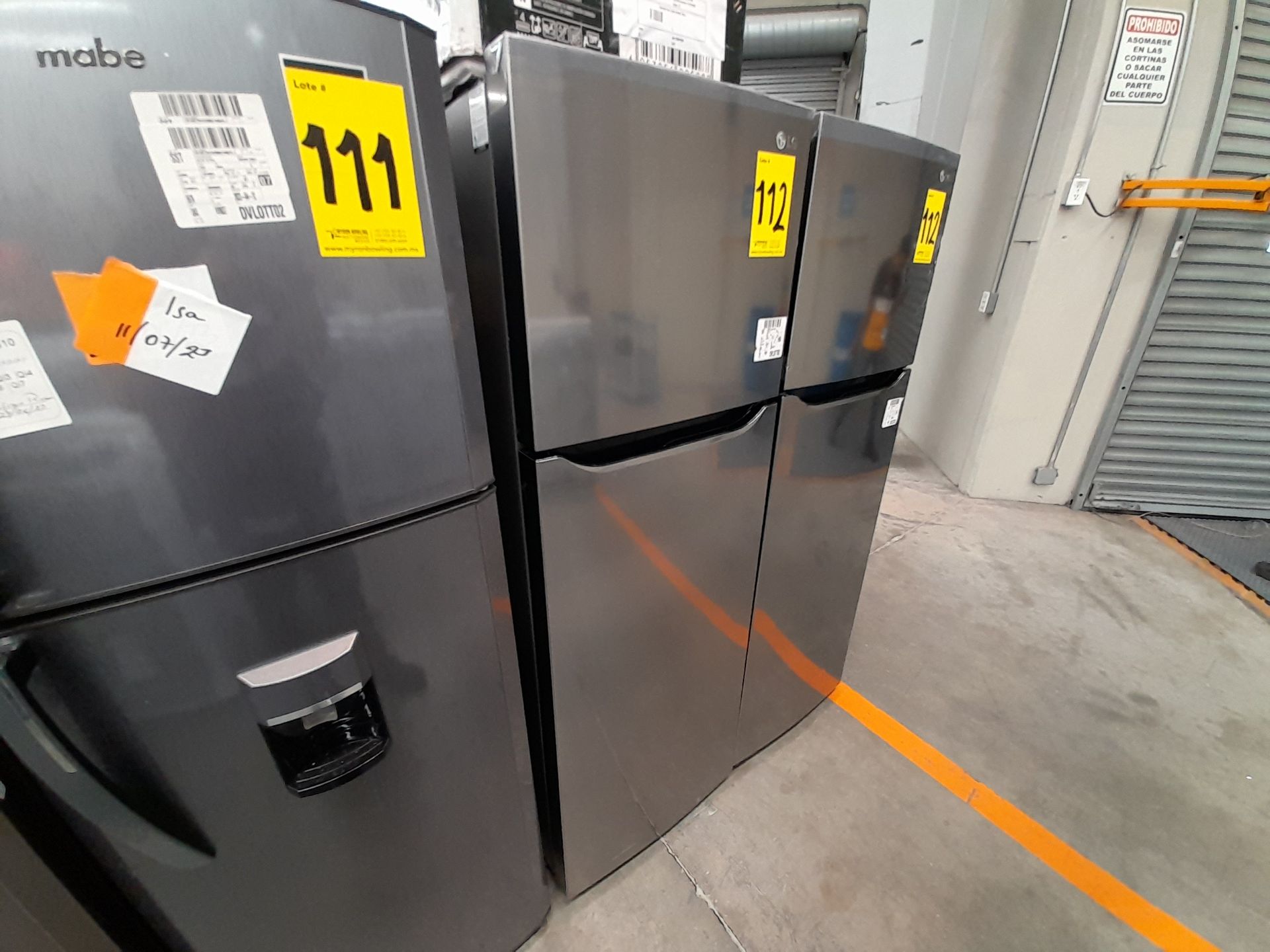Lote de 2 refrigeradores contiene: 1 refrigerador Marca LG, Modelo GT29BPPK, Color GRIS; 1 refriger - Image 3 of 8